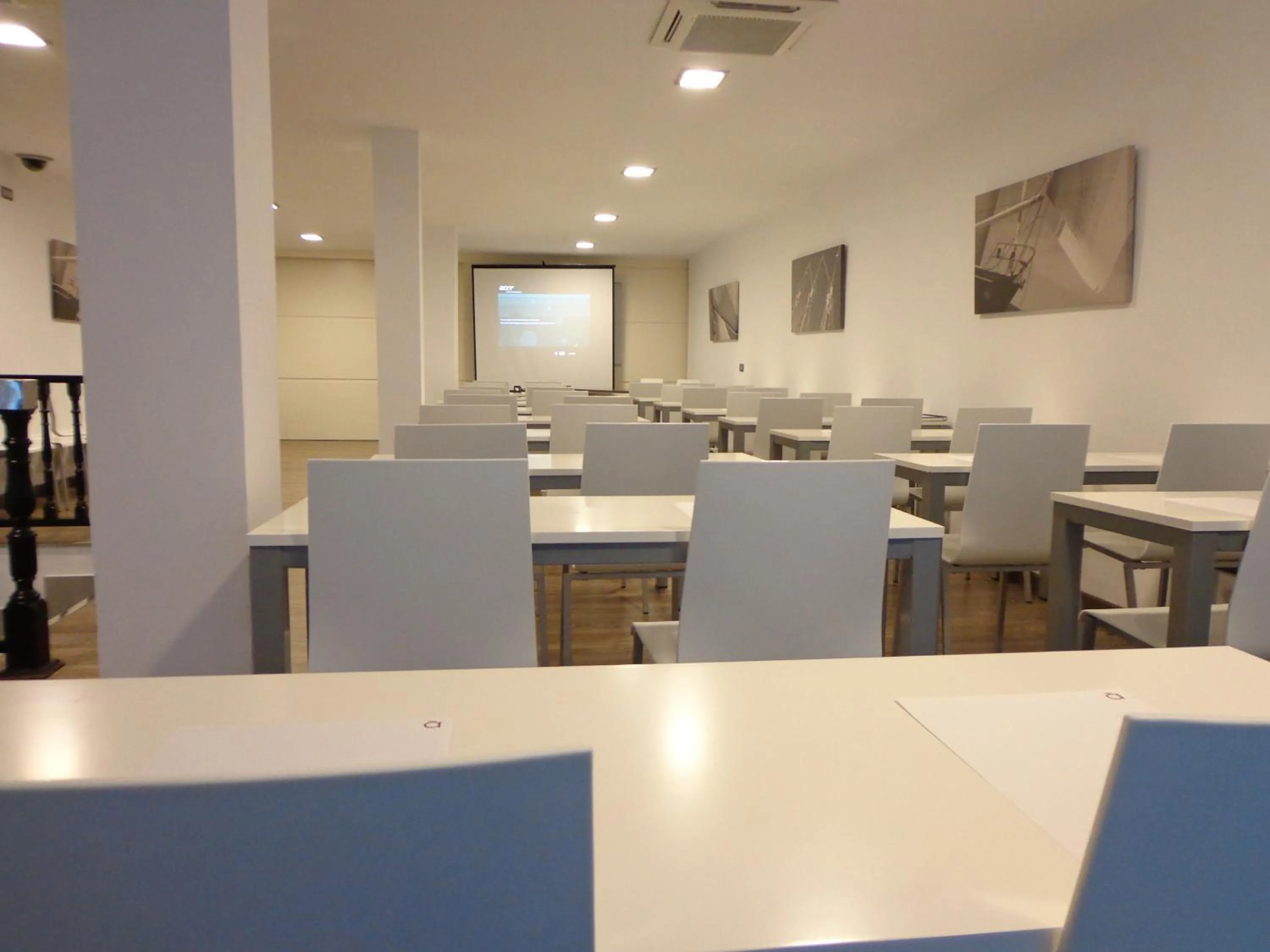 Business facilities in Nautic Hotel & Spa