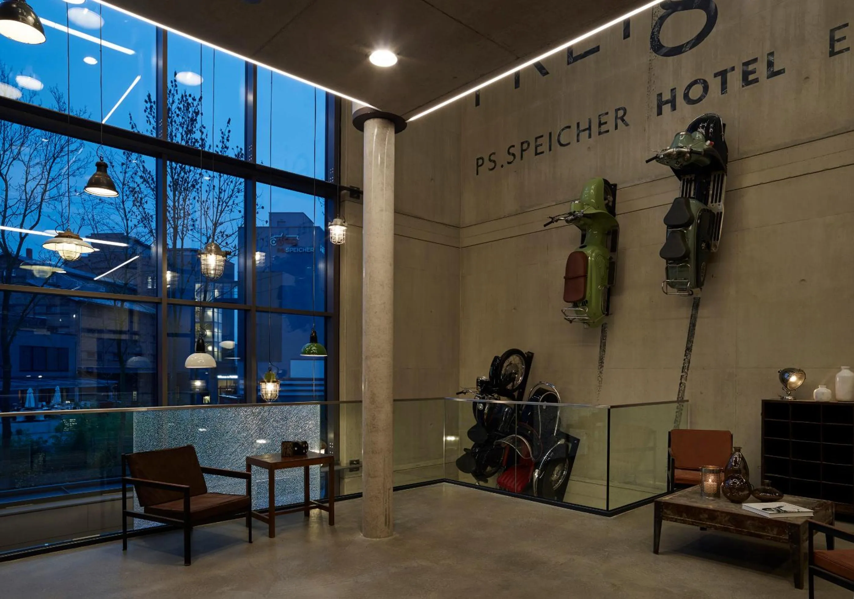 Lobby or reception in Hotel FREIgeist Einbeck