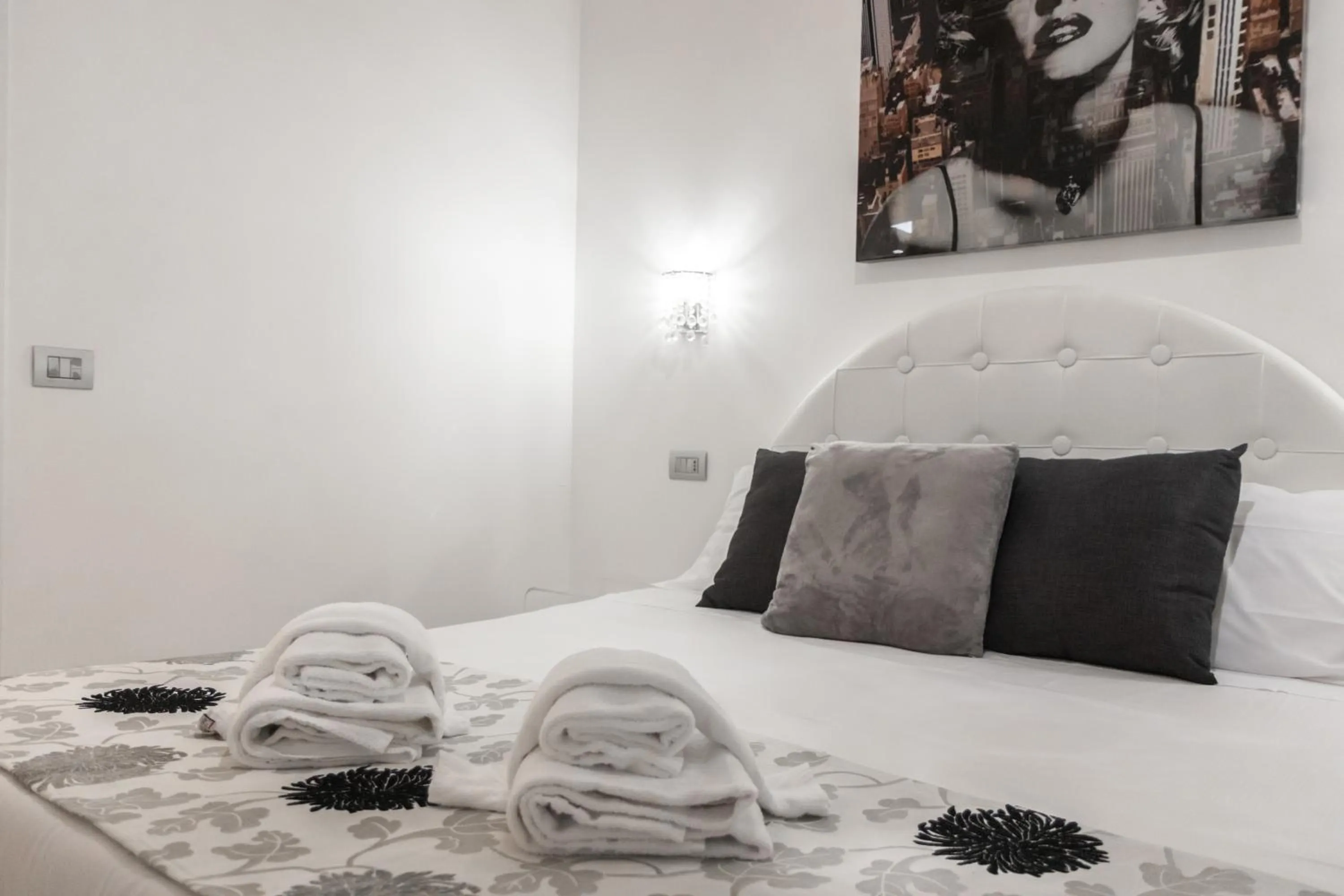 Bed in Vatican Grand Suite