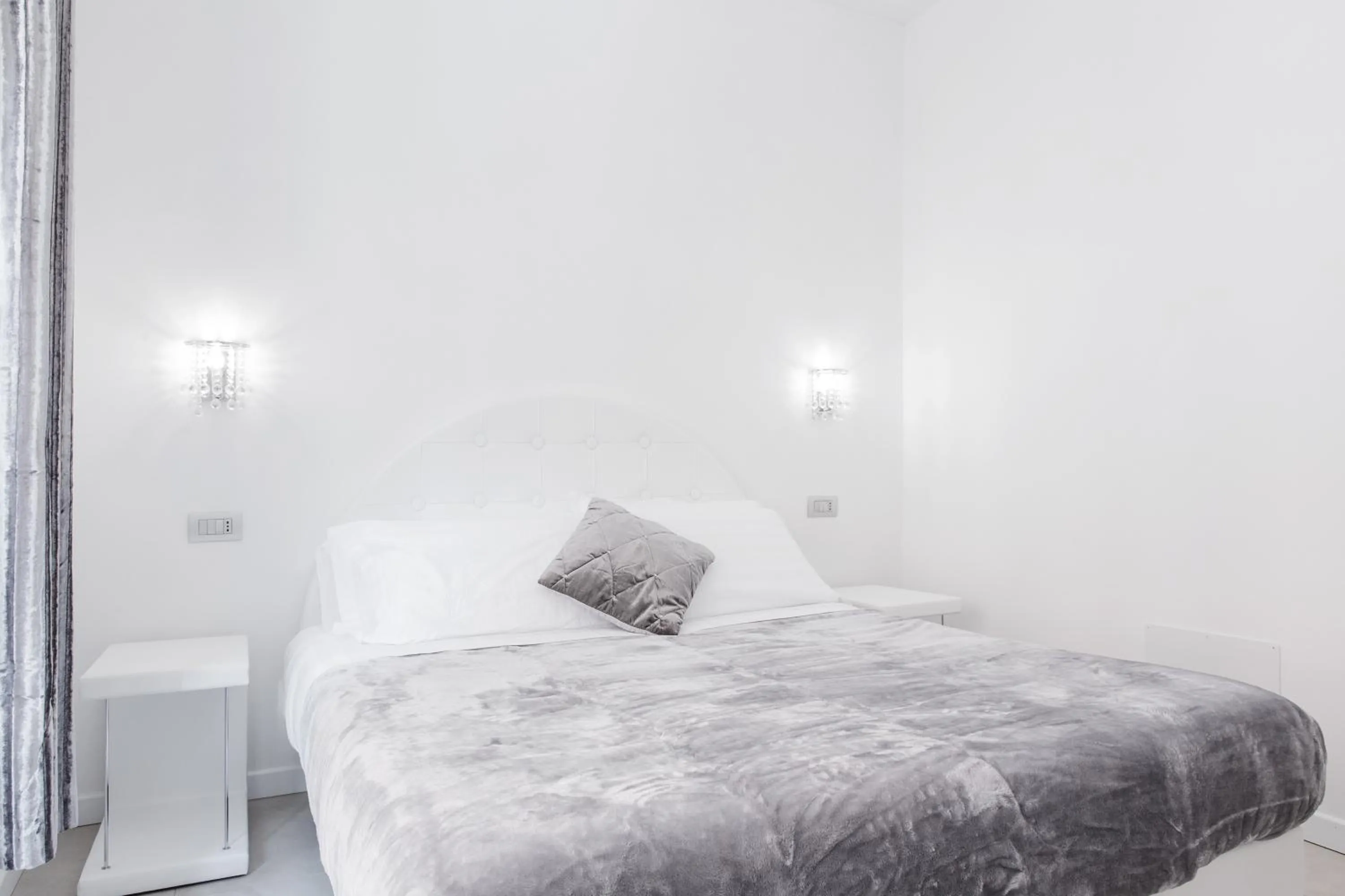 Bed in Vatican Grand Suite