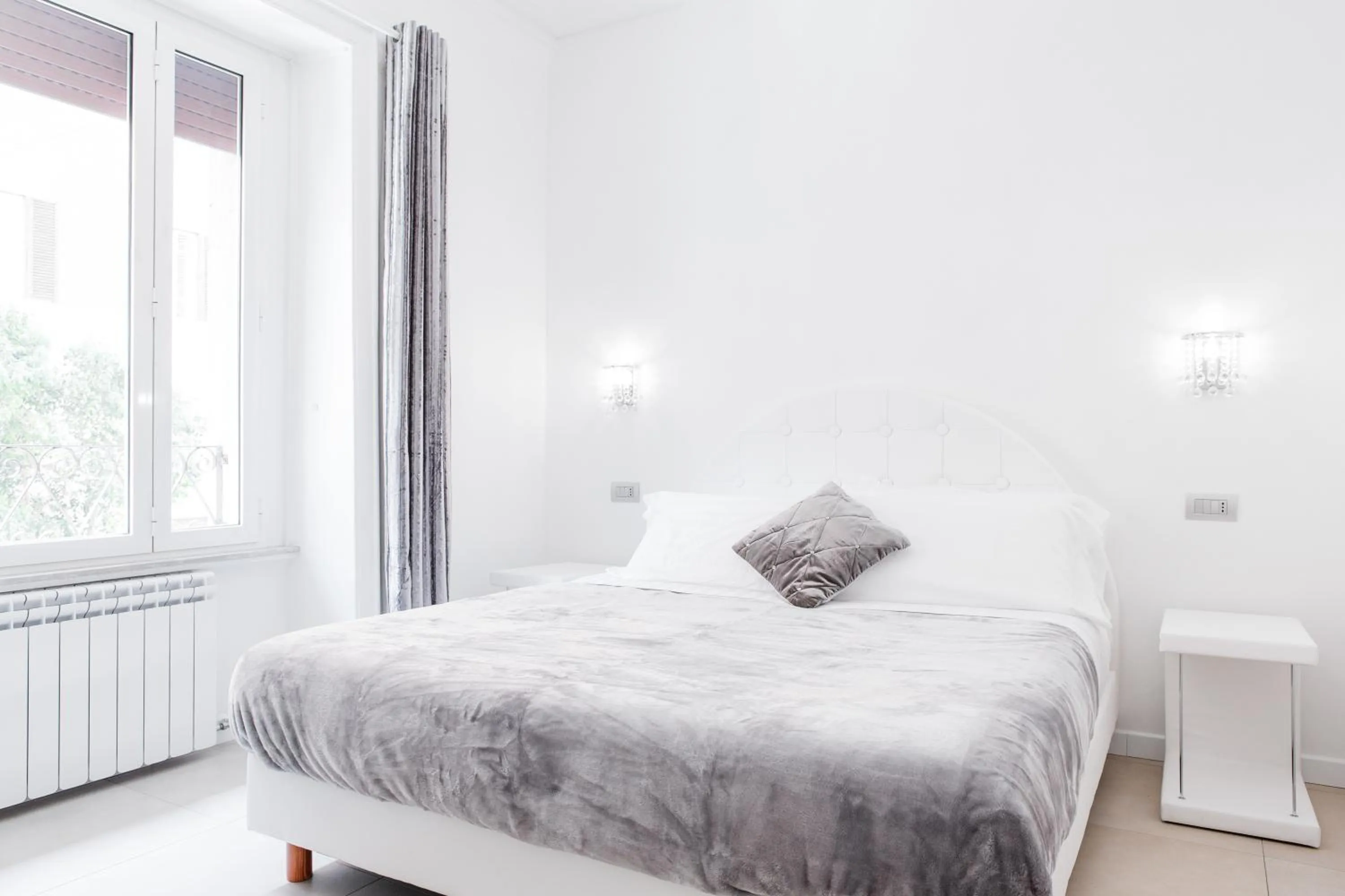 Bedroom, Bed in Vatican Grand Suite