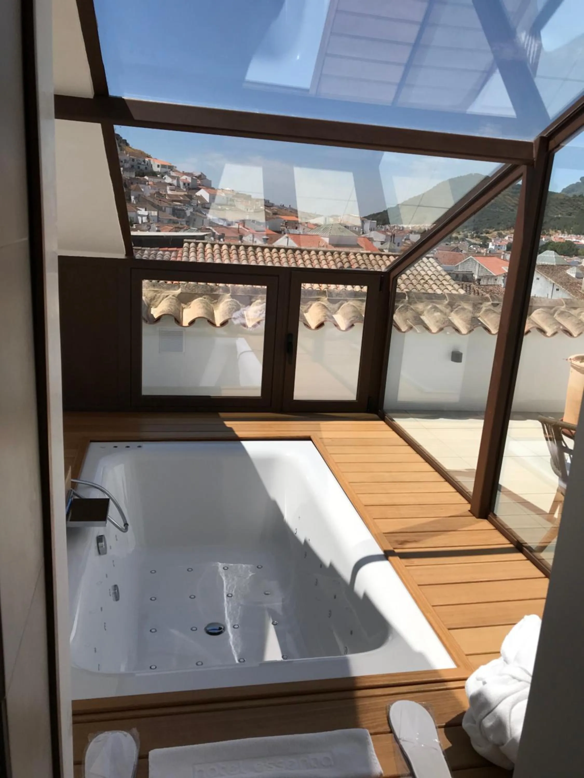 Hotel Galería Essentia