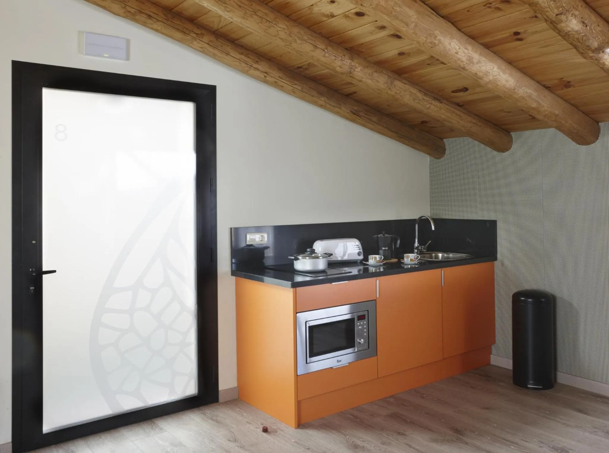 Hotel Galería Essentia