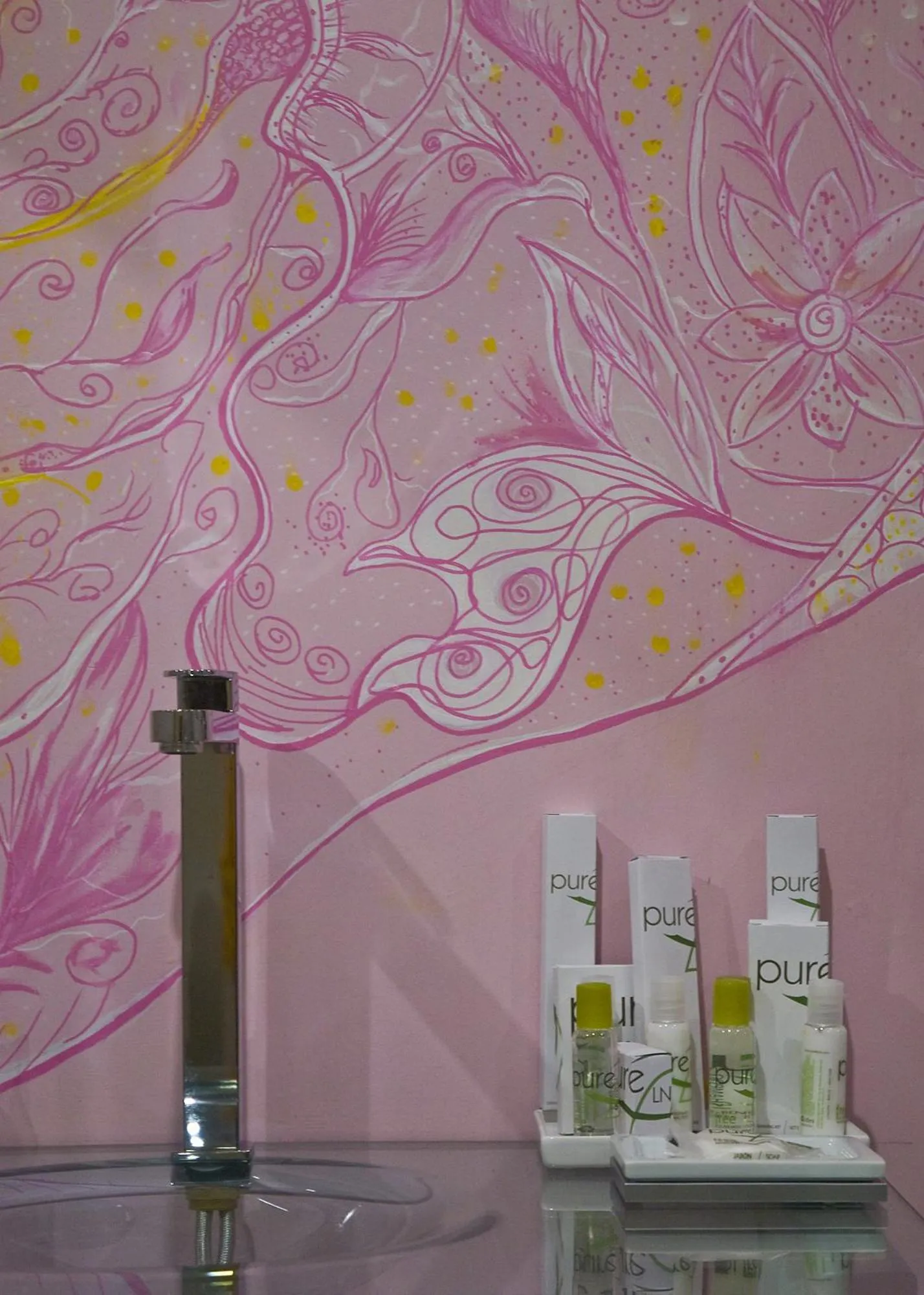 Hotel Galería Essentia