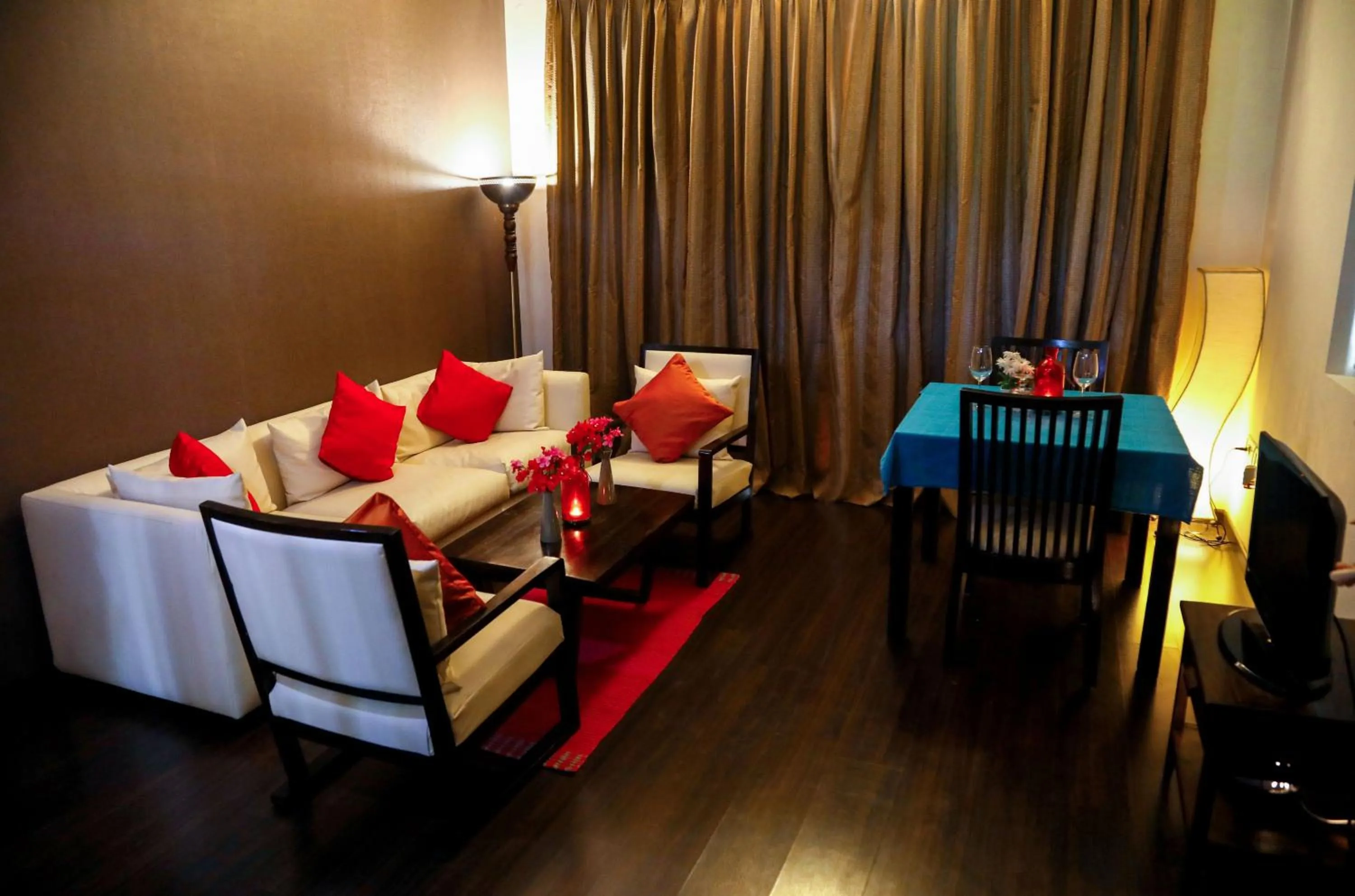 Living room in Blue Ocean The Fern Resort & Spa Ganpatipule