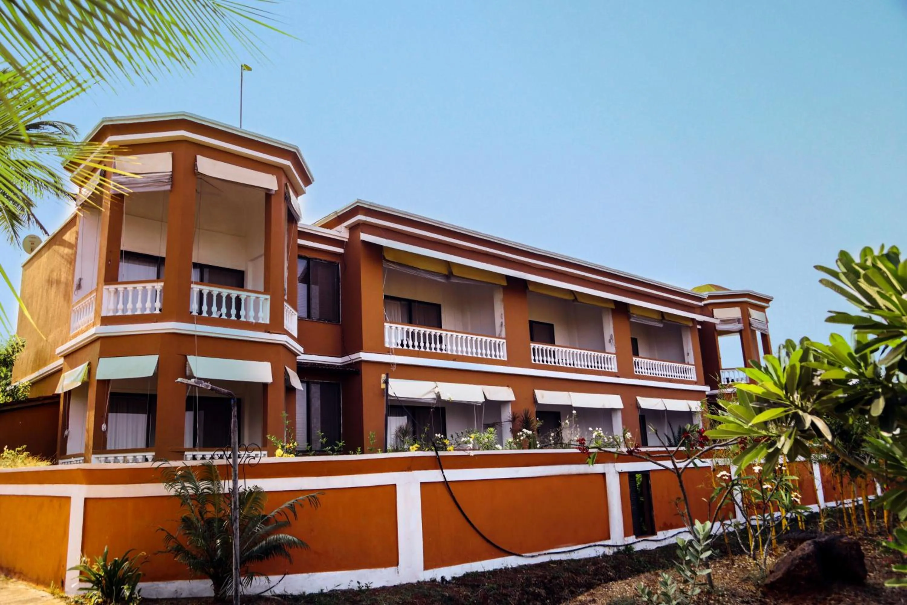 Property building in Blue Ocean The Fern Resort & Spa Ganpatipule