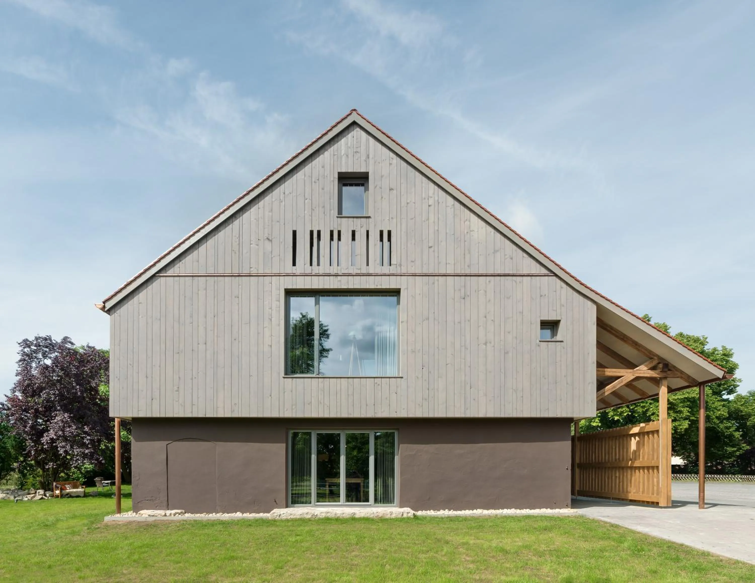 Facade/entrance in AlmRefugio