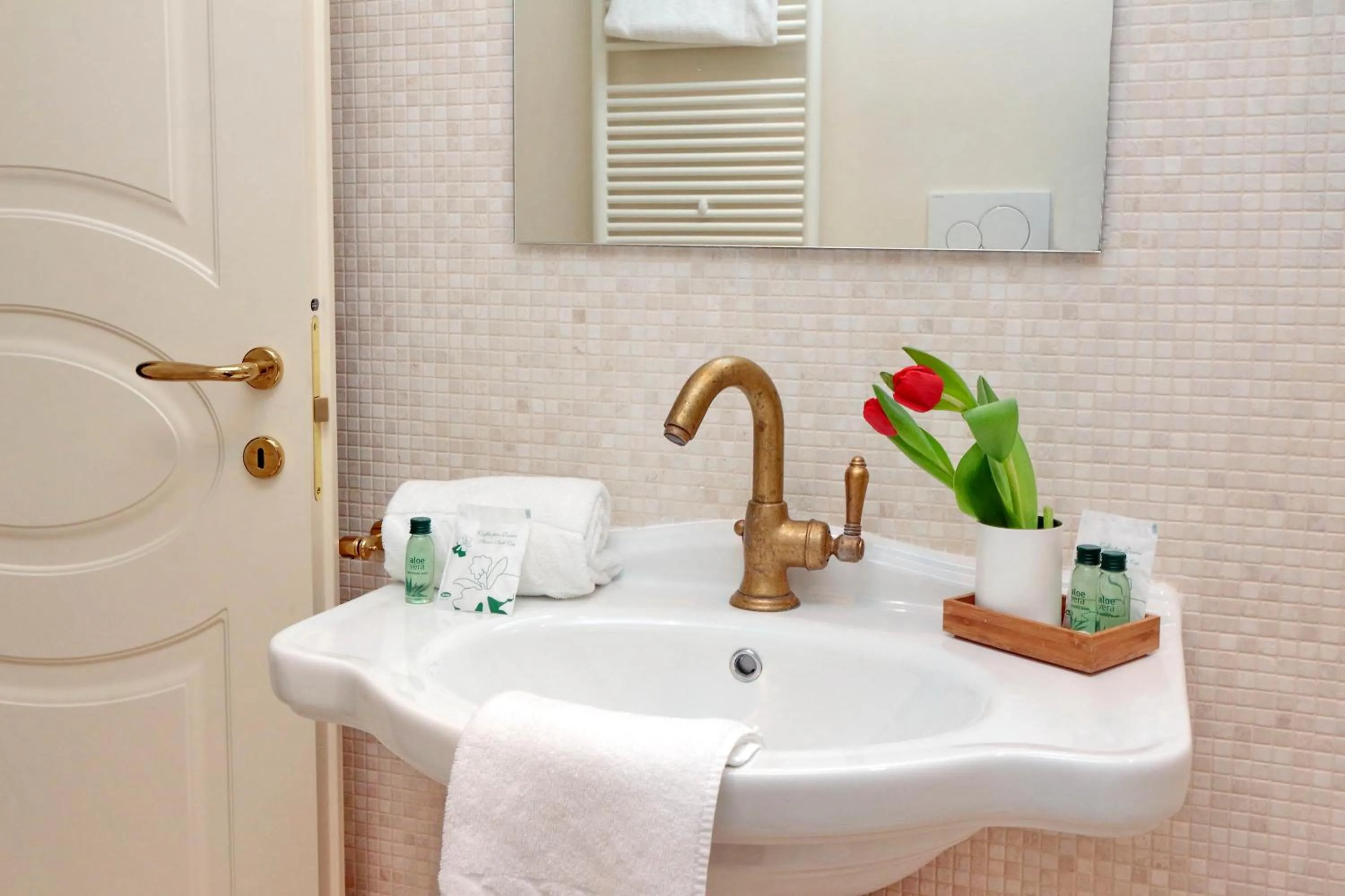 Toilet in Cancelleriadieci