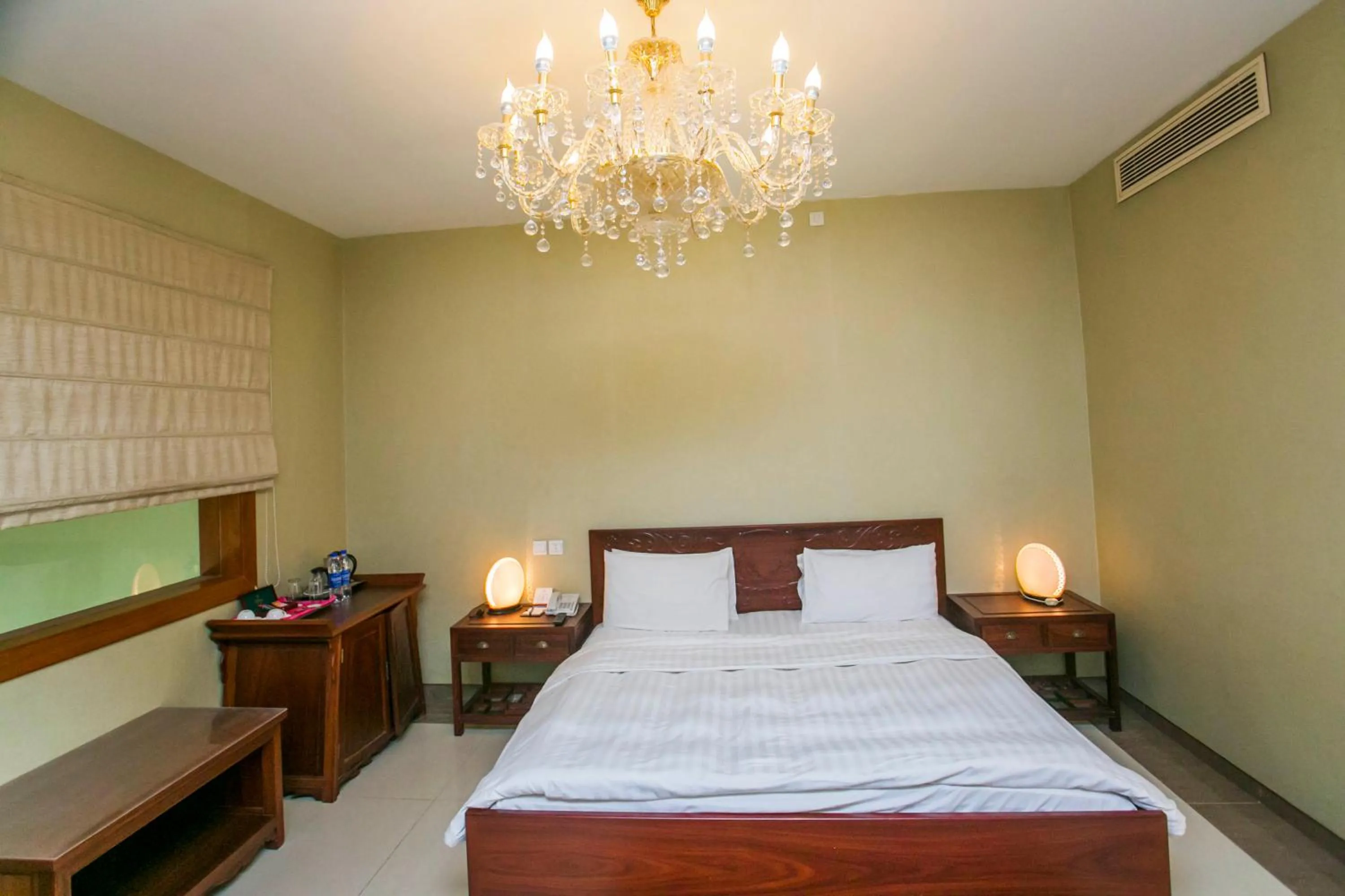 Bed in Lagos Oriental Hotel