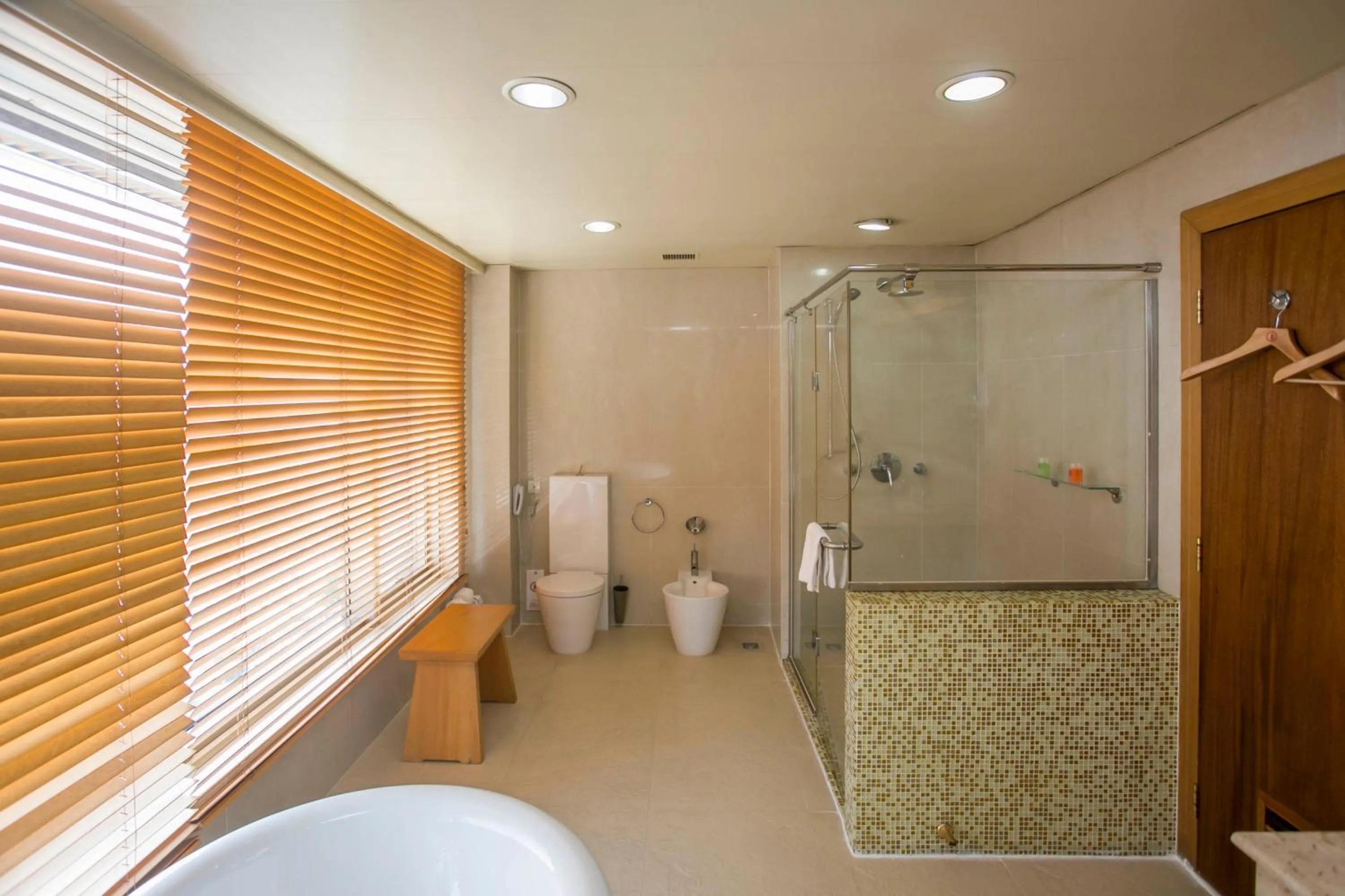 Shower in Lagos Oriental Hotel