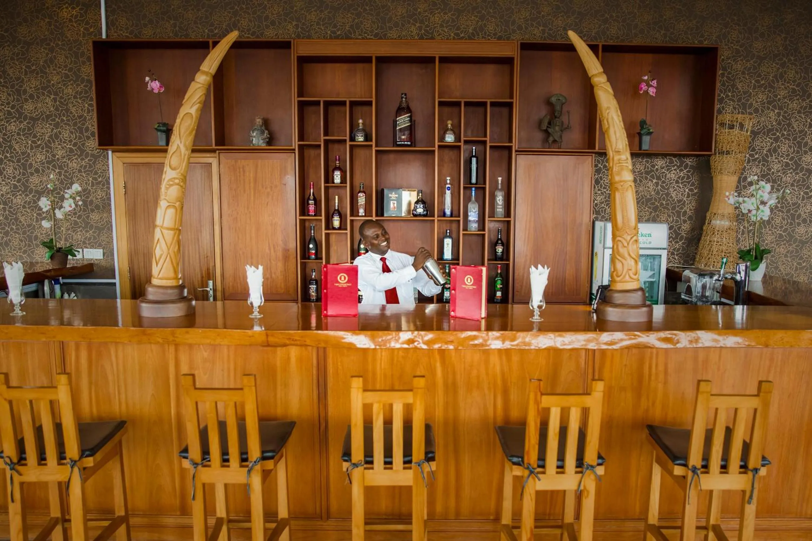 Restaurant/places to eat in Lagos Oriental Hotel