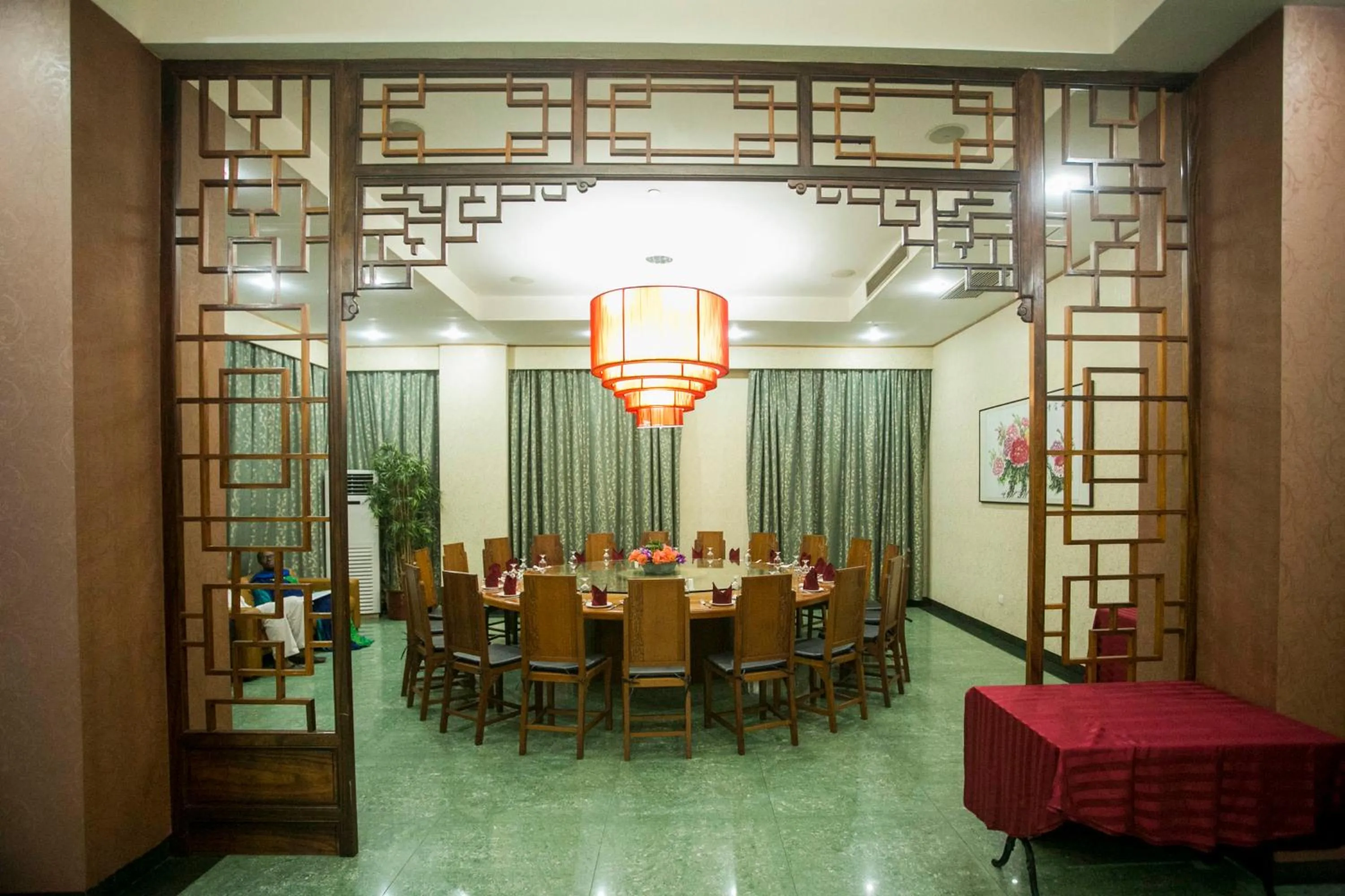 Restaurant/places to eat in Lagos Oriental Hotel
