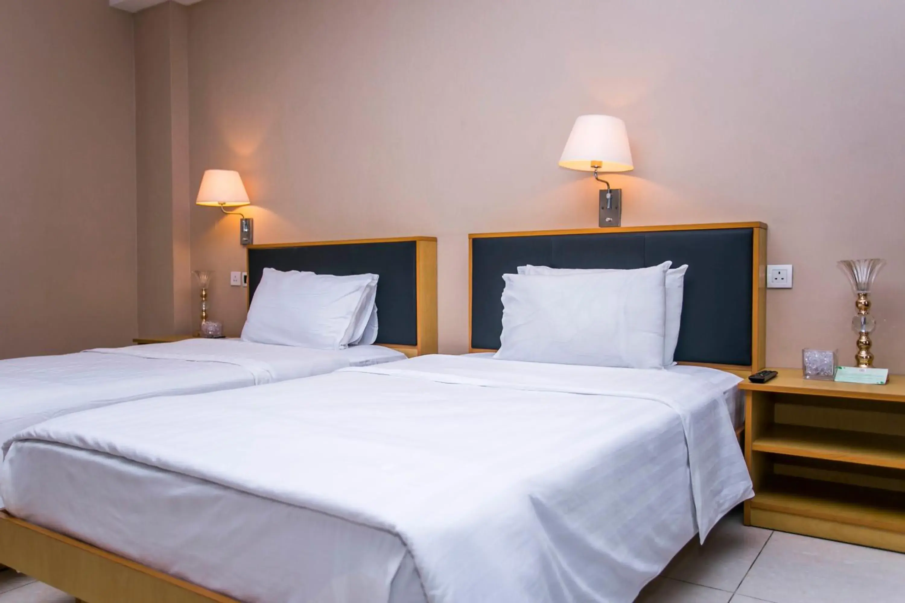 Standard Twin Room in Lagos Oriental Hotel Standard Twin Room in Lagos Oriental Hotel