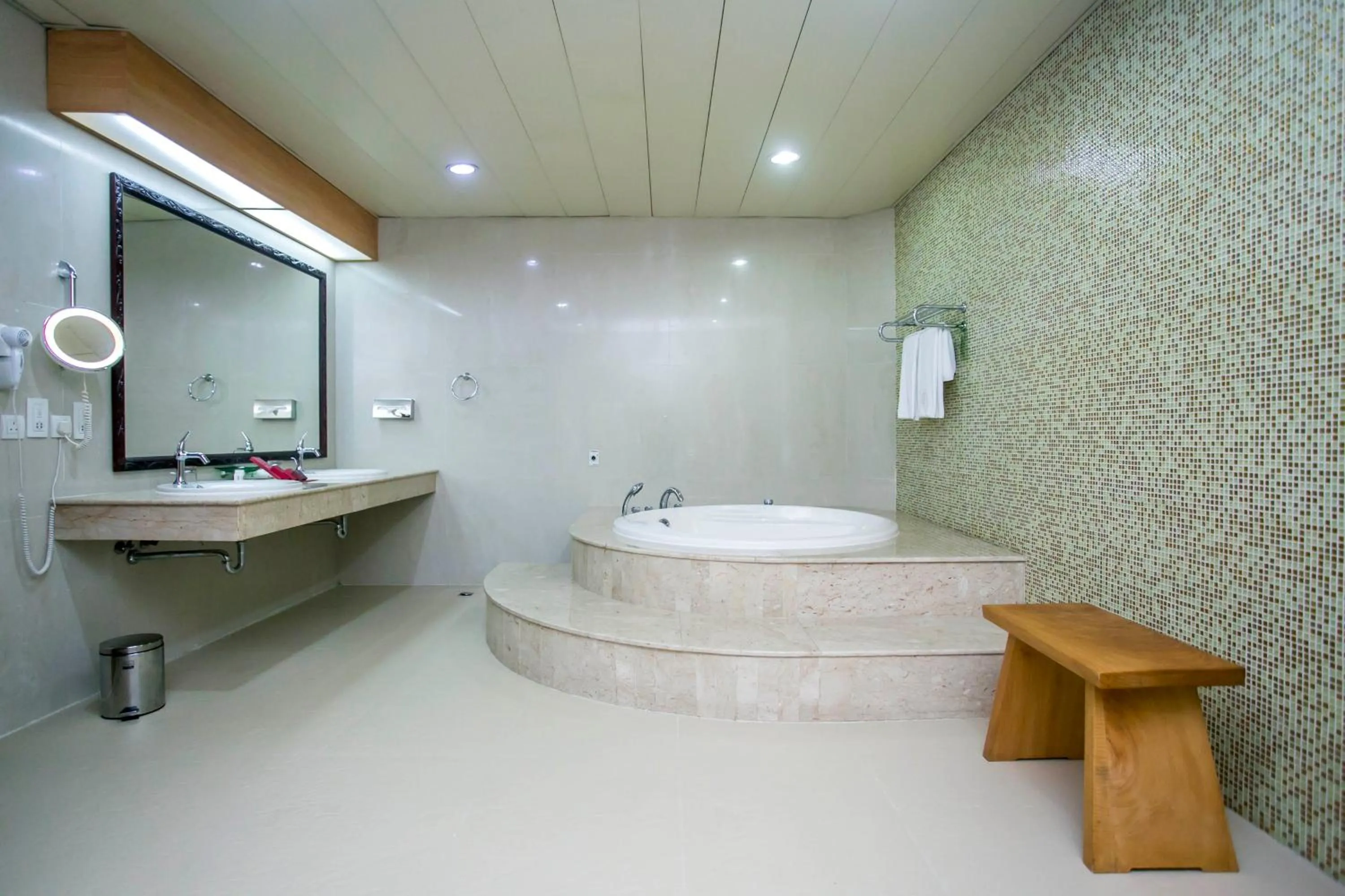 Toilet in Lagos Oriental Hotel