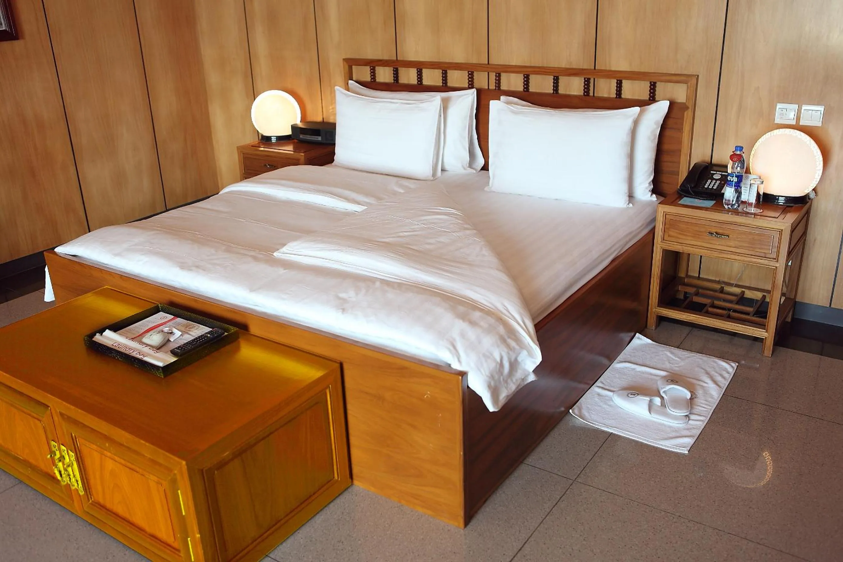 Bed in Lagos Oriental Hotel