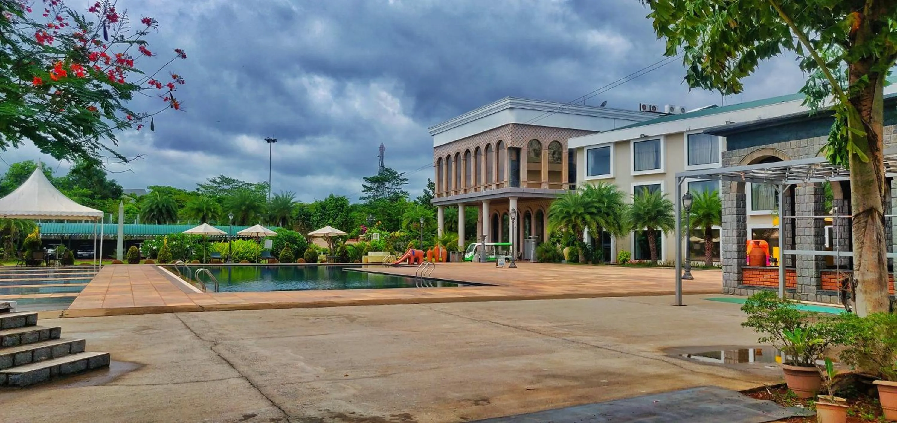 Property building in UVA Meridian Bay Resort & Spa