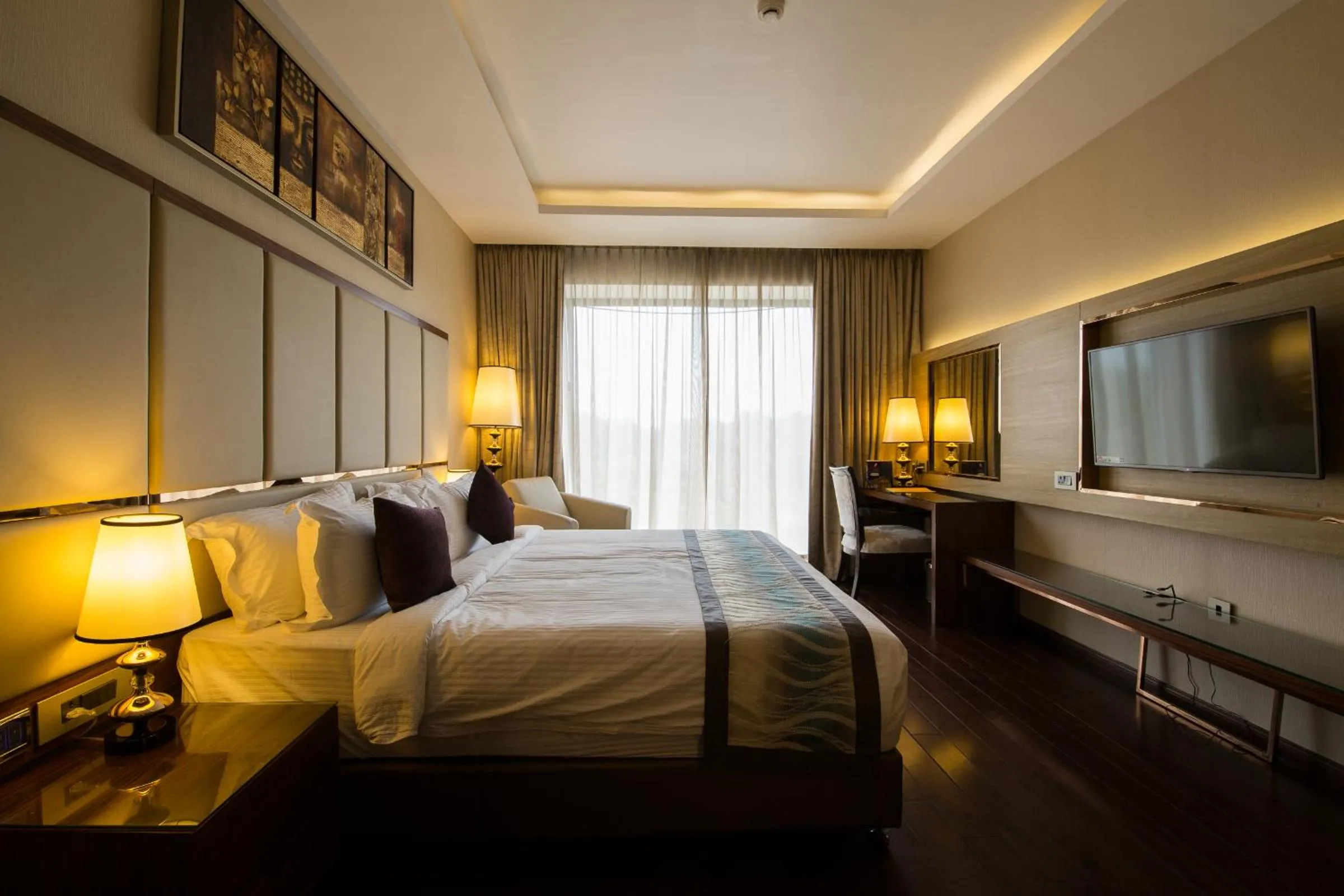 Bed in UVA Meridian Bay Resort & Spa