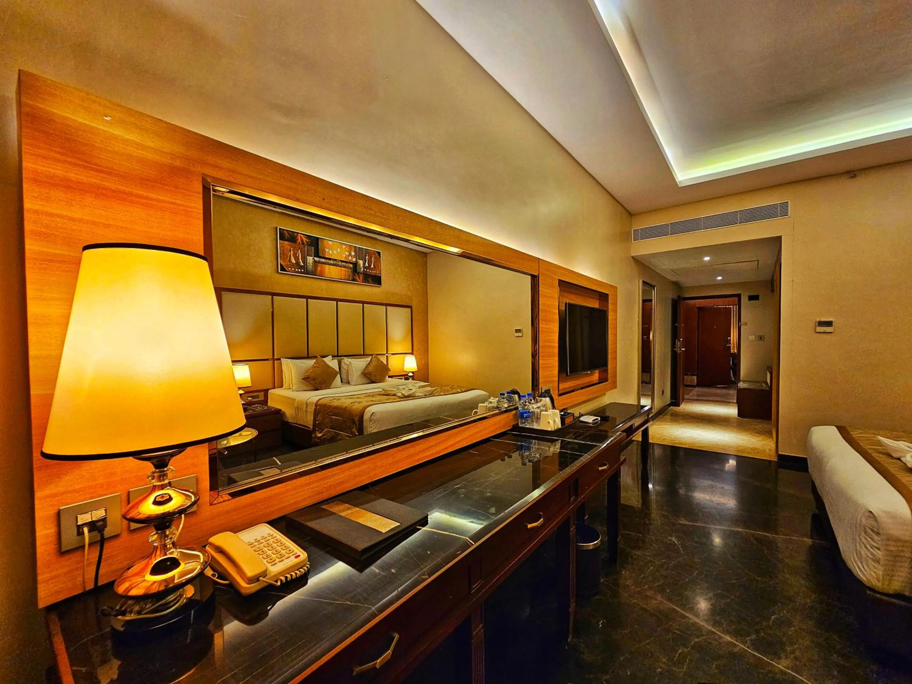 TV and multimedia, Bed in UVA Meridian Bay Resort & Spa