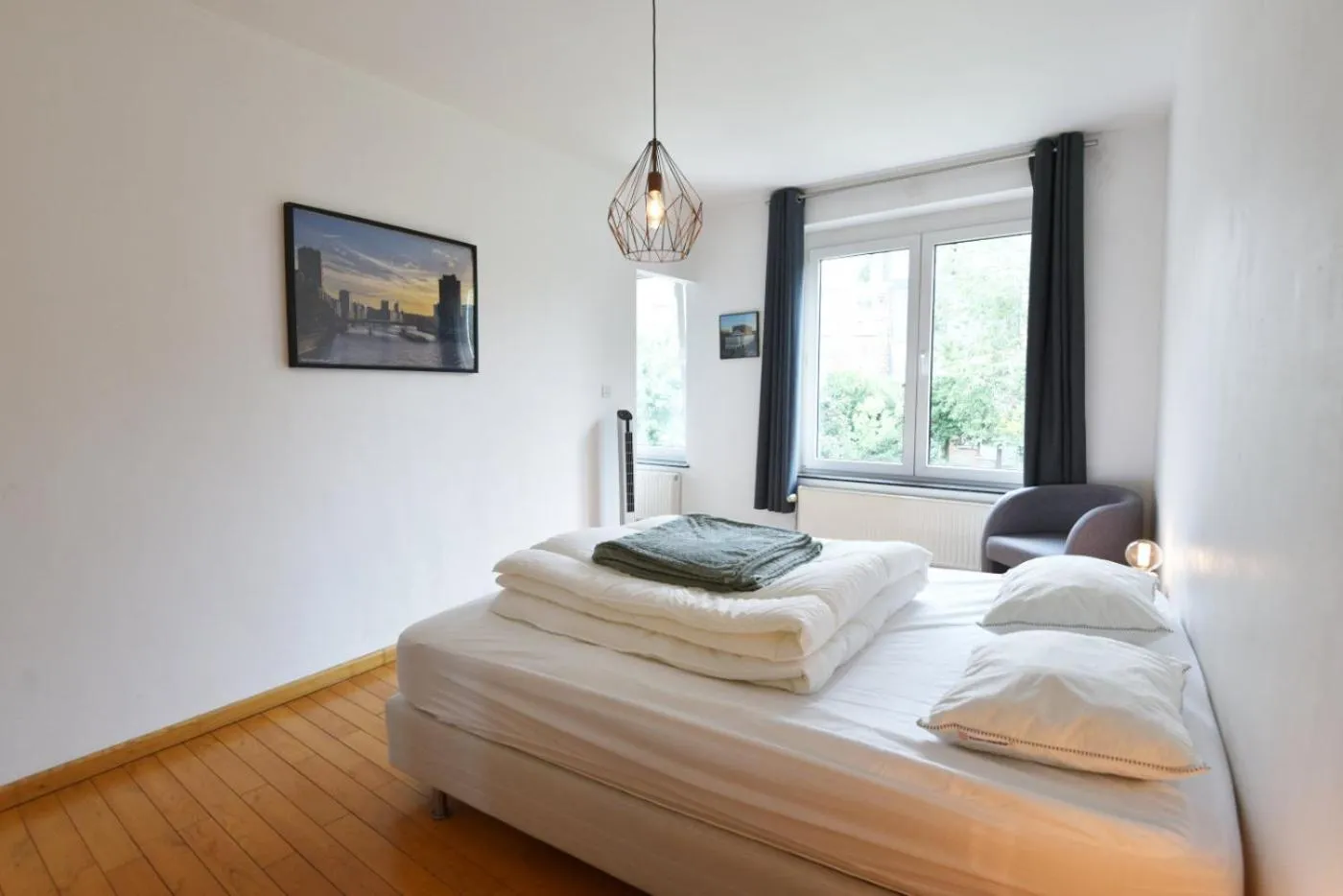 Bedroom, Bed in La petite Naimette