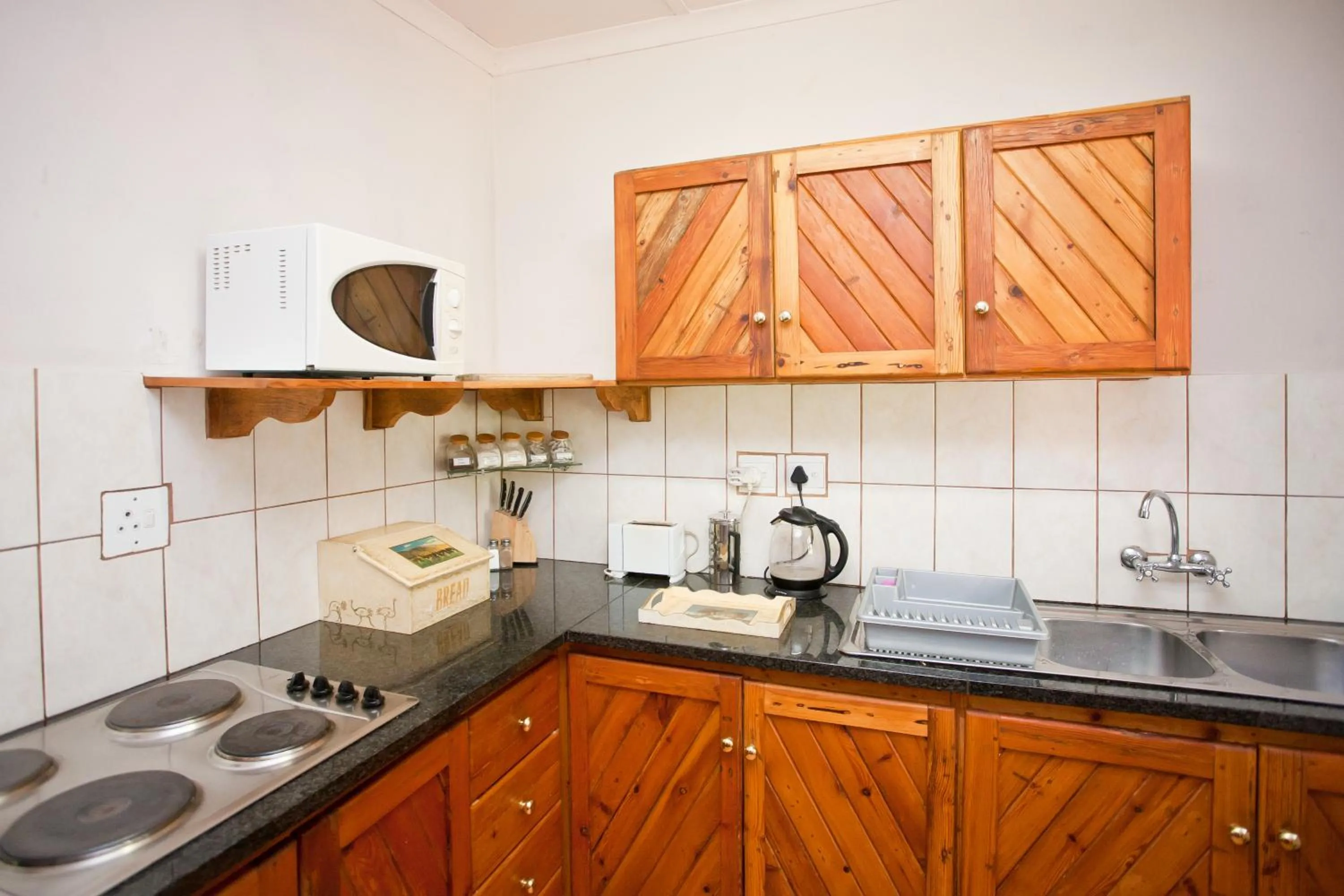 Kitchen or kitchenette in Red Stone Hills
