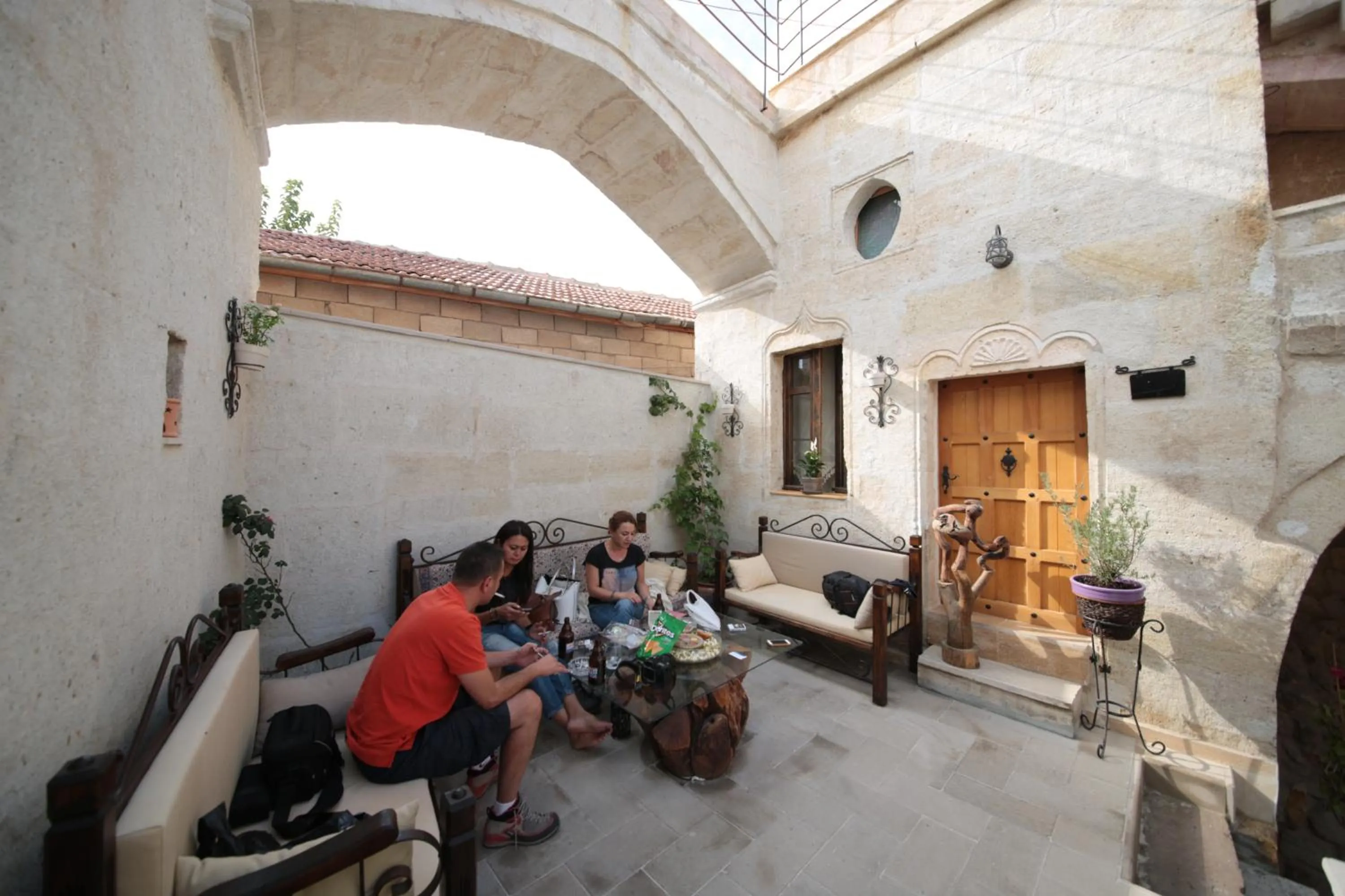 Property building in Hanımkız Konagı