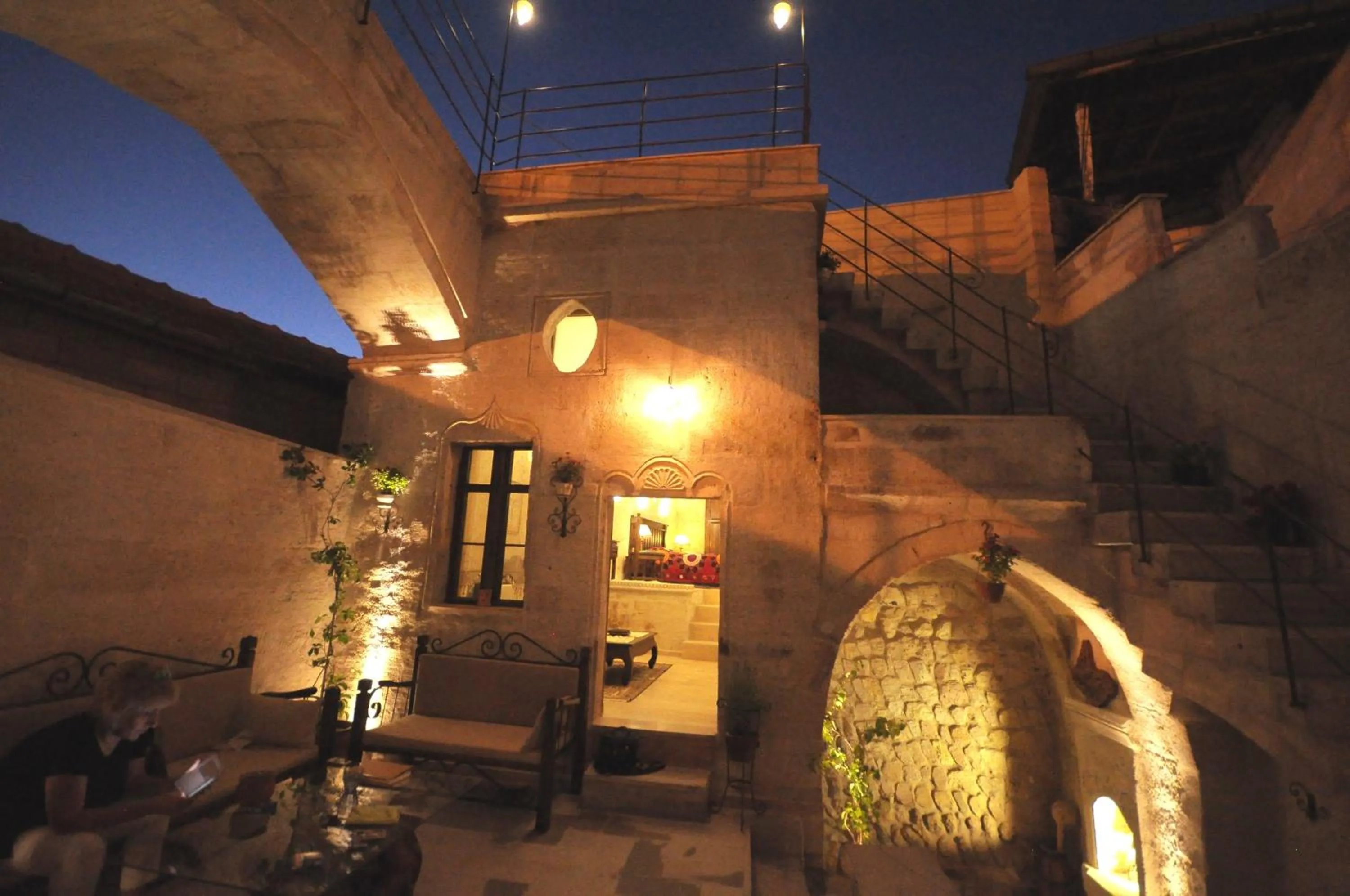 Property building in Hanımkız Konagı