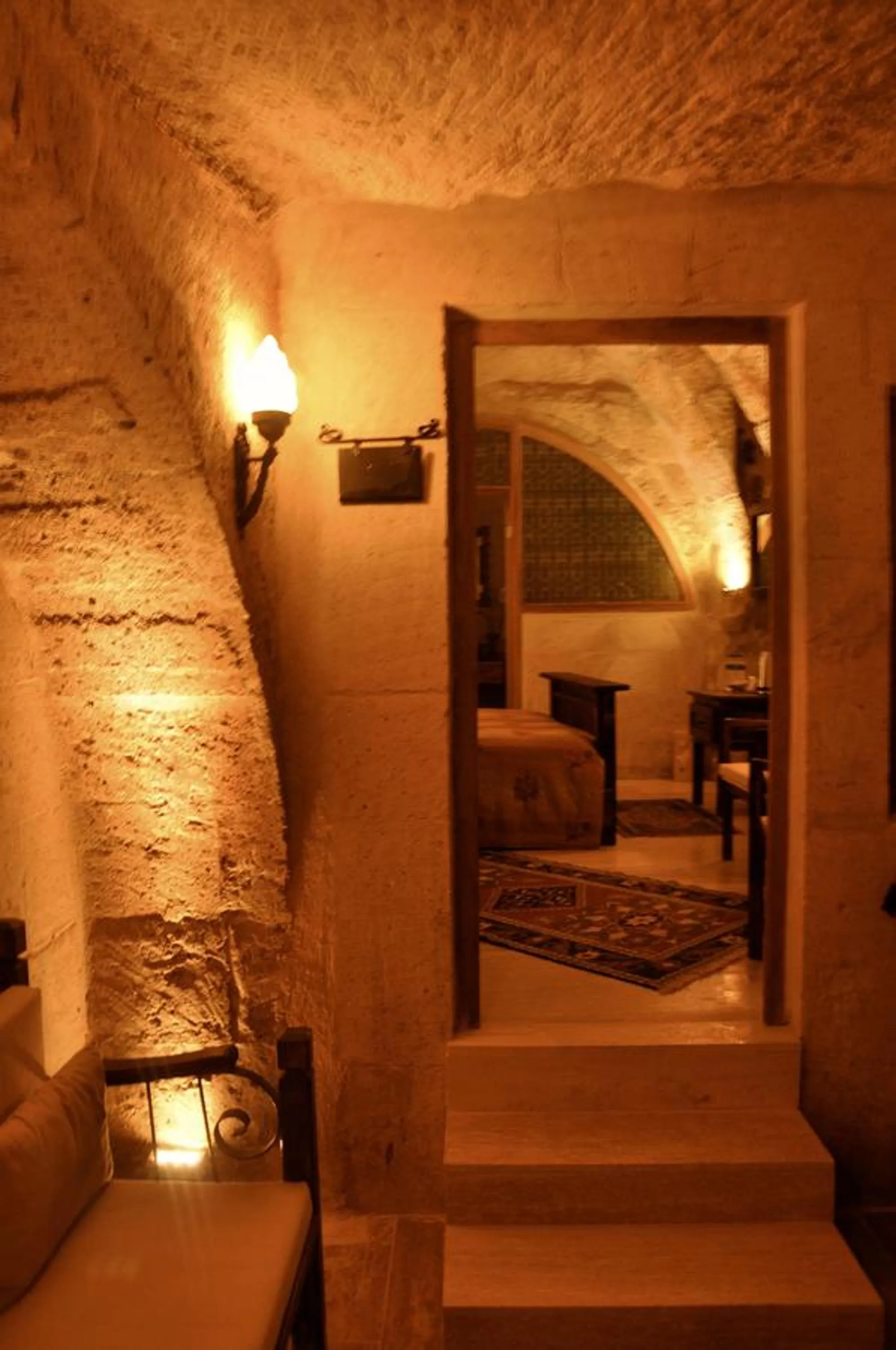 Property building, Bed in Hanımkız Konagı