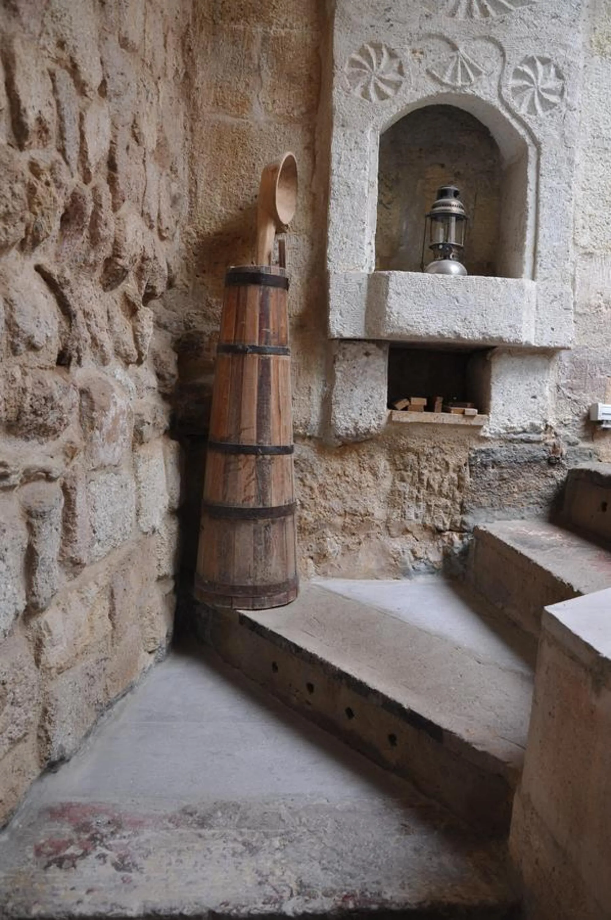 Property building in Hanımkız Konagı