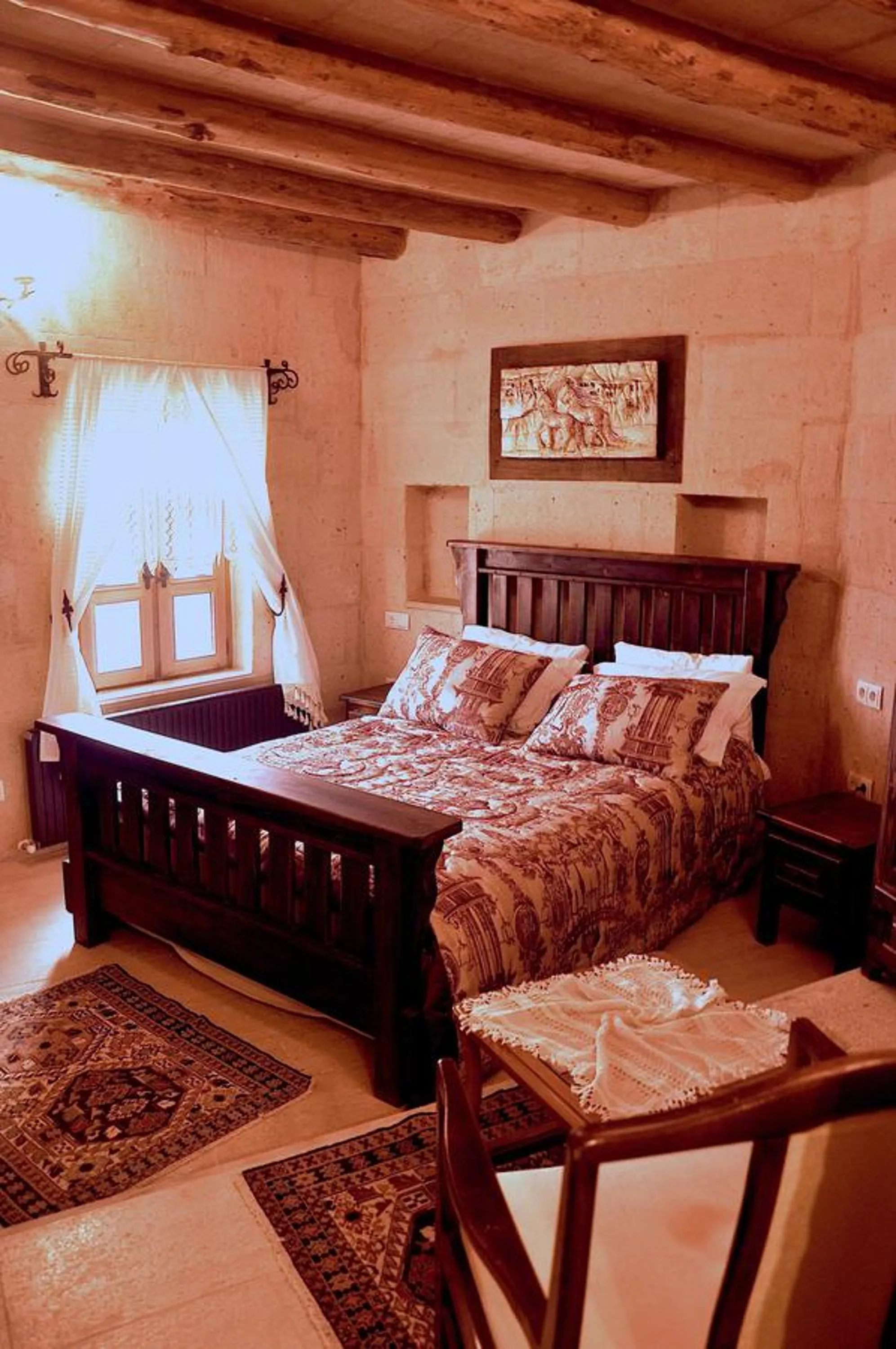 Property building, Bed in Hanımkız Konagı