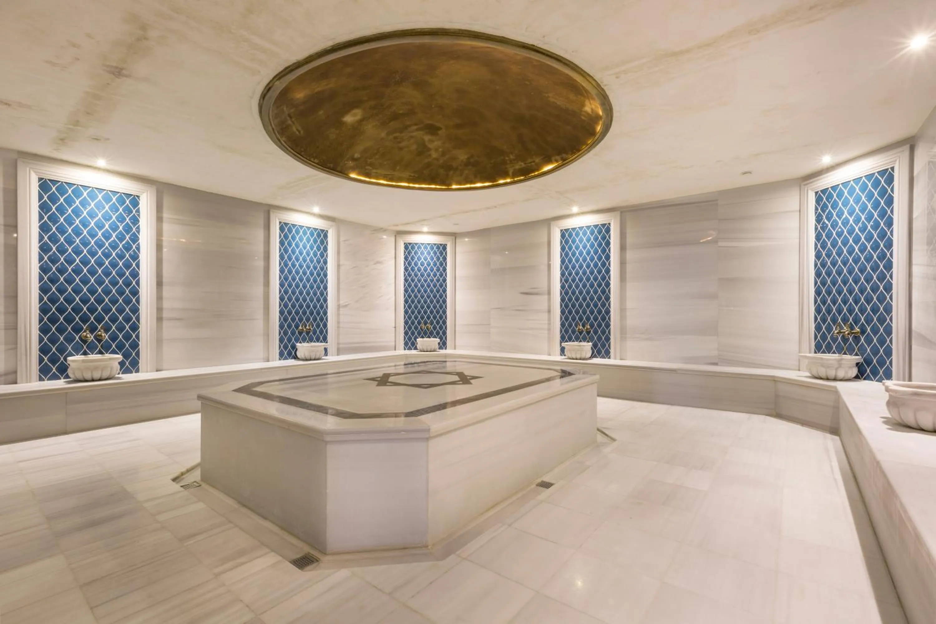 Public Bath in Park Dedeman Elazığ