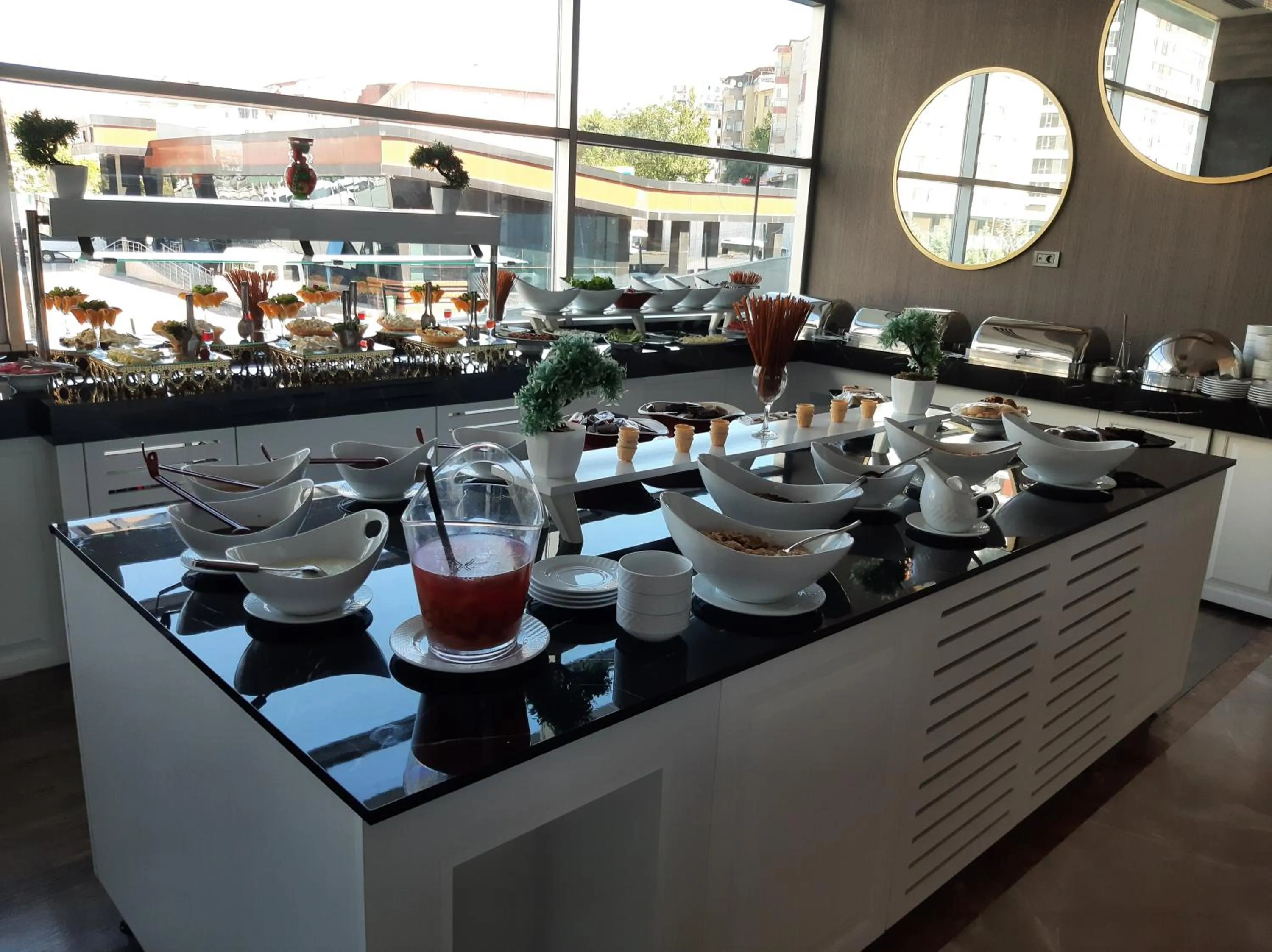 Breakfast in Park Dedeman Elazığ