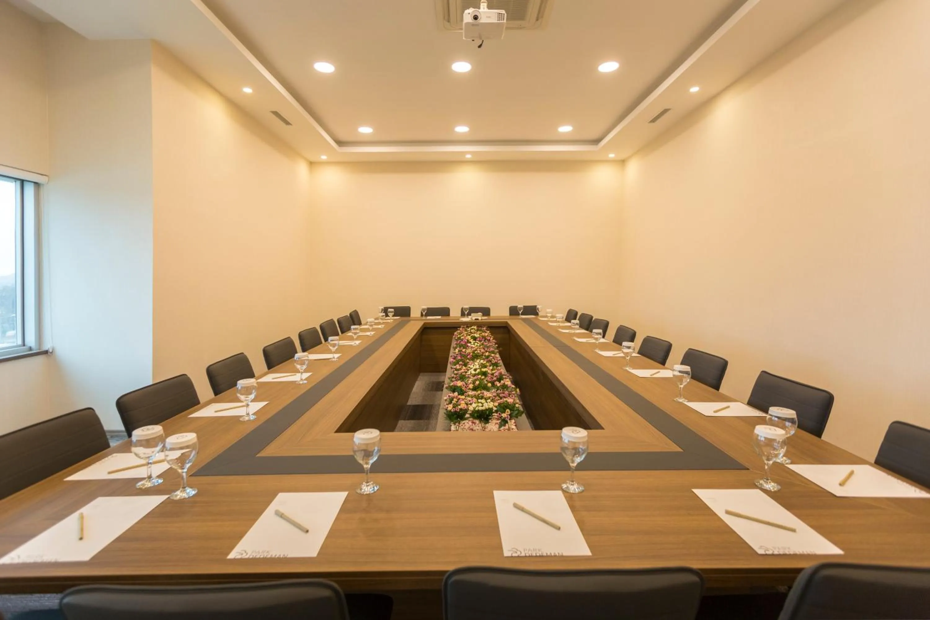 Meeting/conference room in Park Dedeman Elazığ