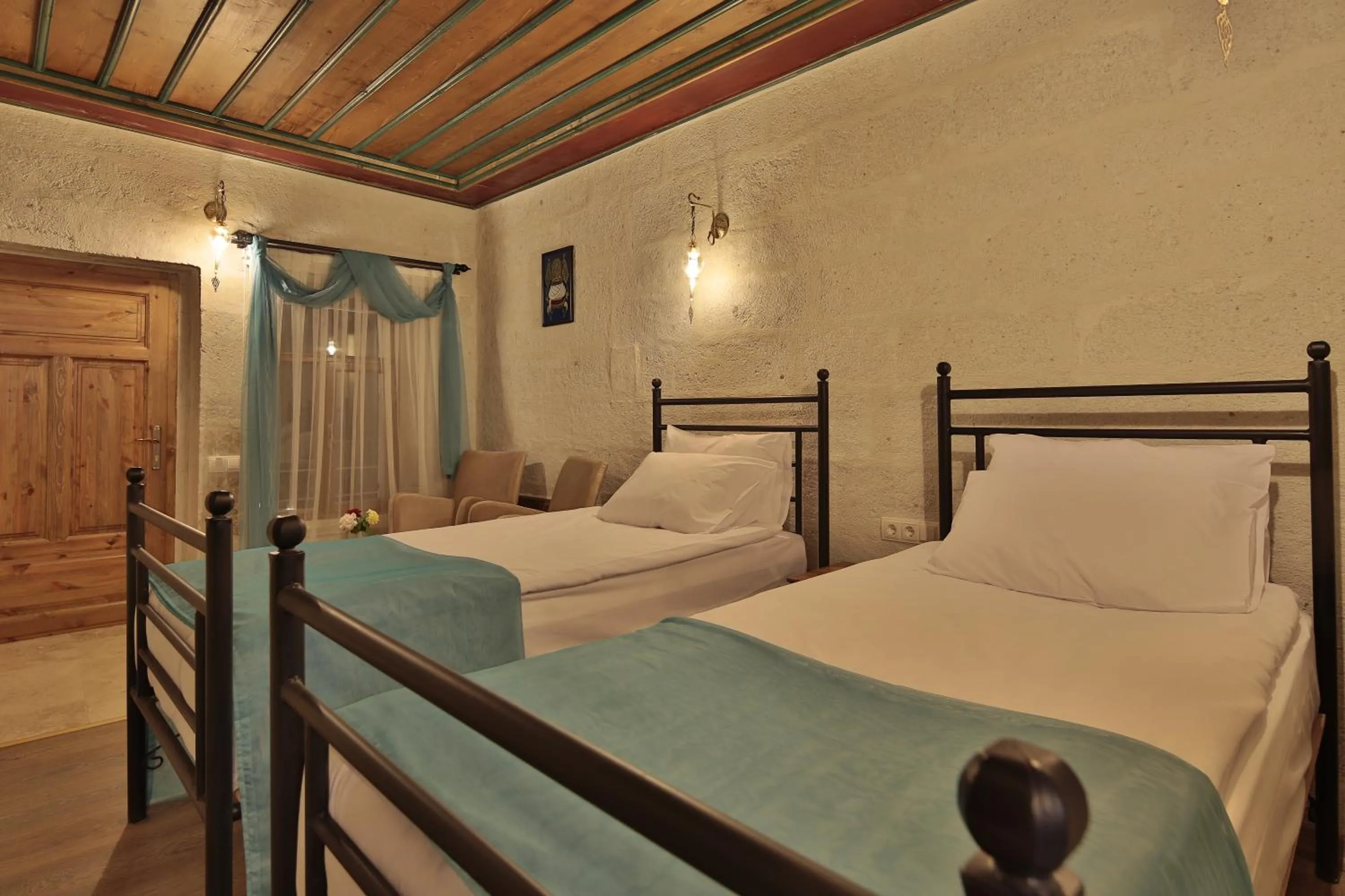 Bedroom, Bed in Jacob's Cave Suites - Cappadocia