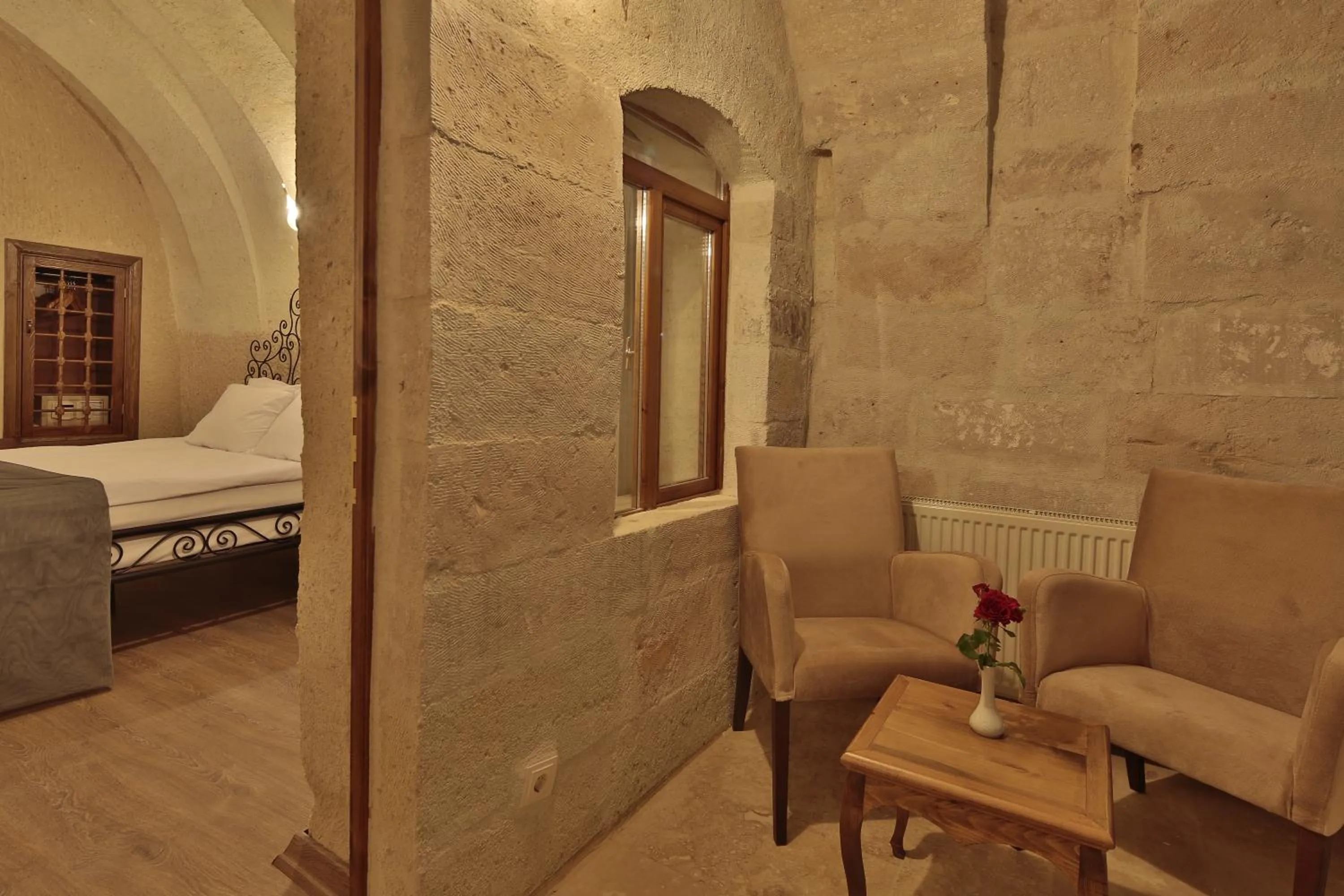 Patio, Bed in Jacob's Cave Suites - Cappadocia