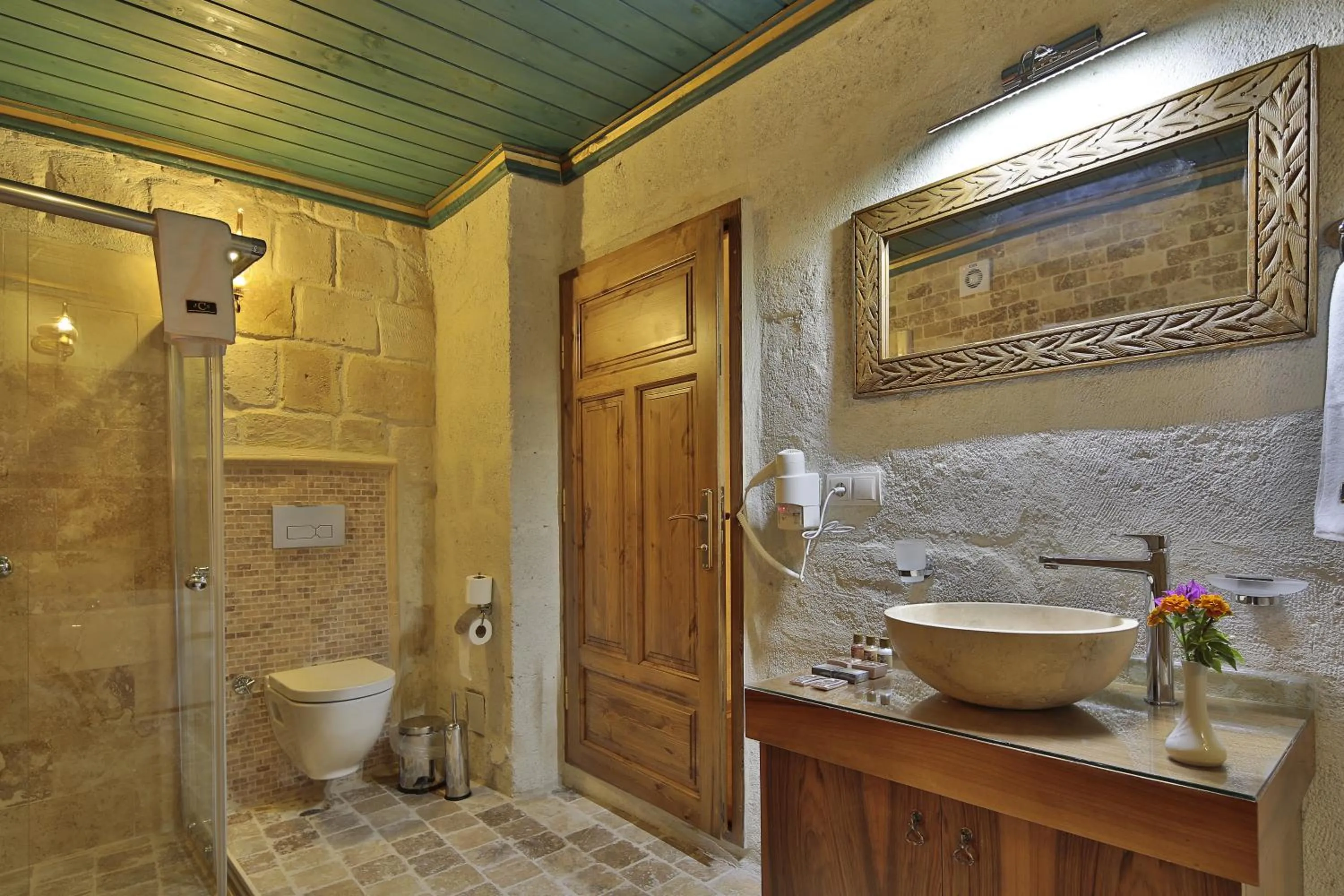 Shower in Jacob's Cave Suites - Cappadocia
