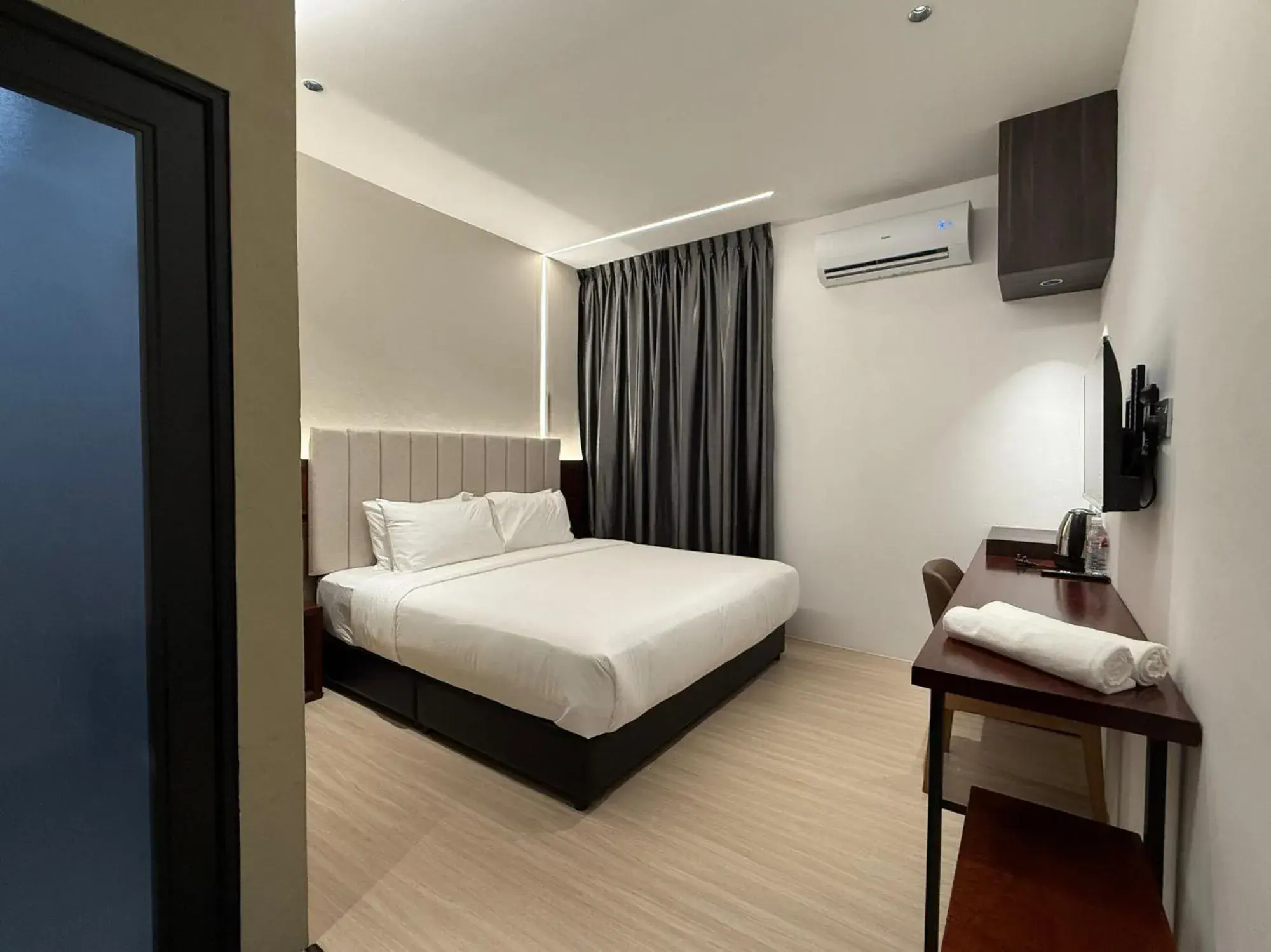 Deluxe King Room in OYO 91193 Hi Inn Sibu Jaya Deluxe King Room in OYO 91193 Hi Inn Sibu Jaya