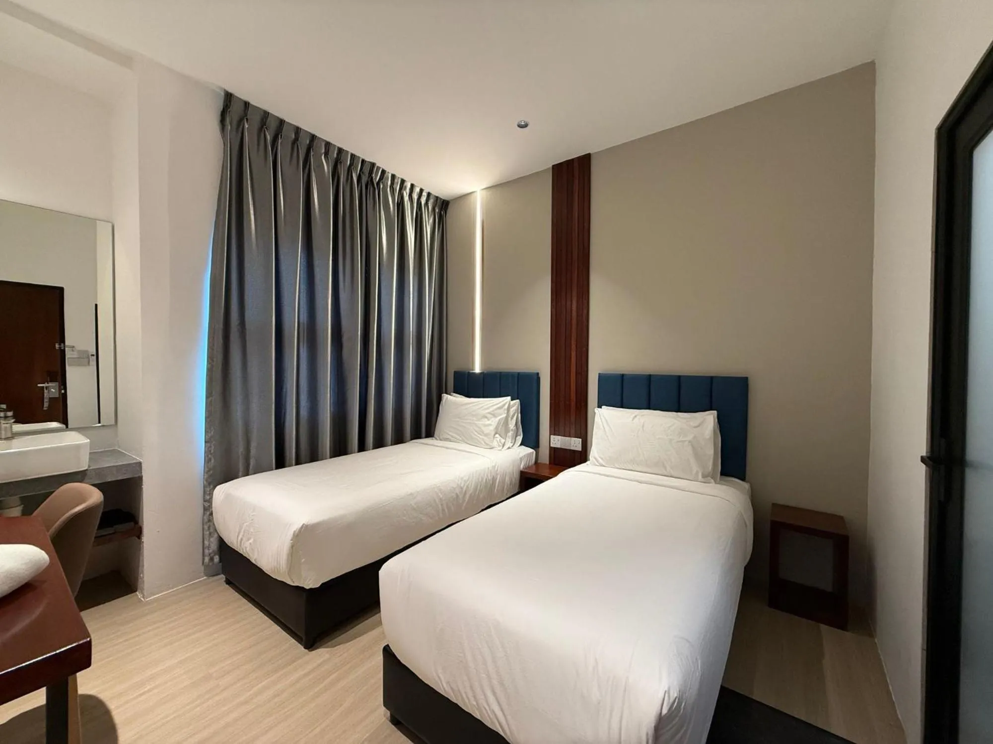 Bedroom, Bed in OYO 91193 Hi Inn Sibu Jaya