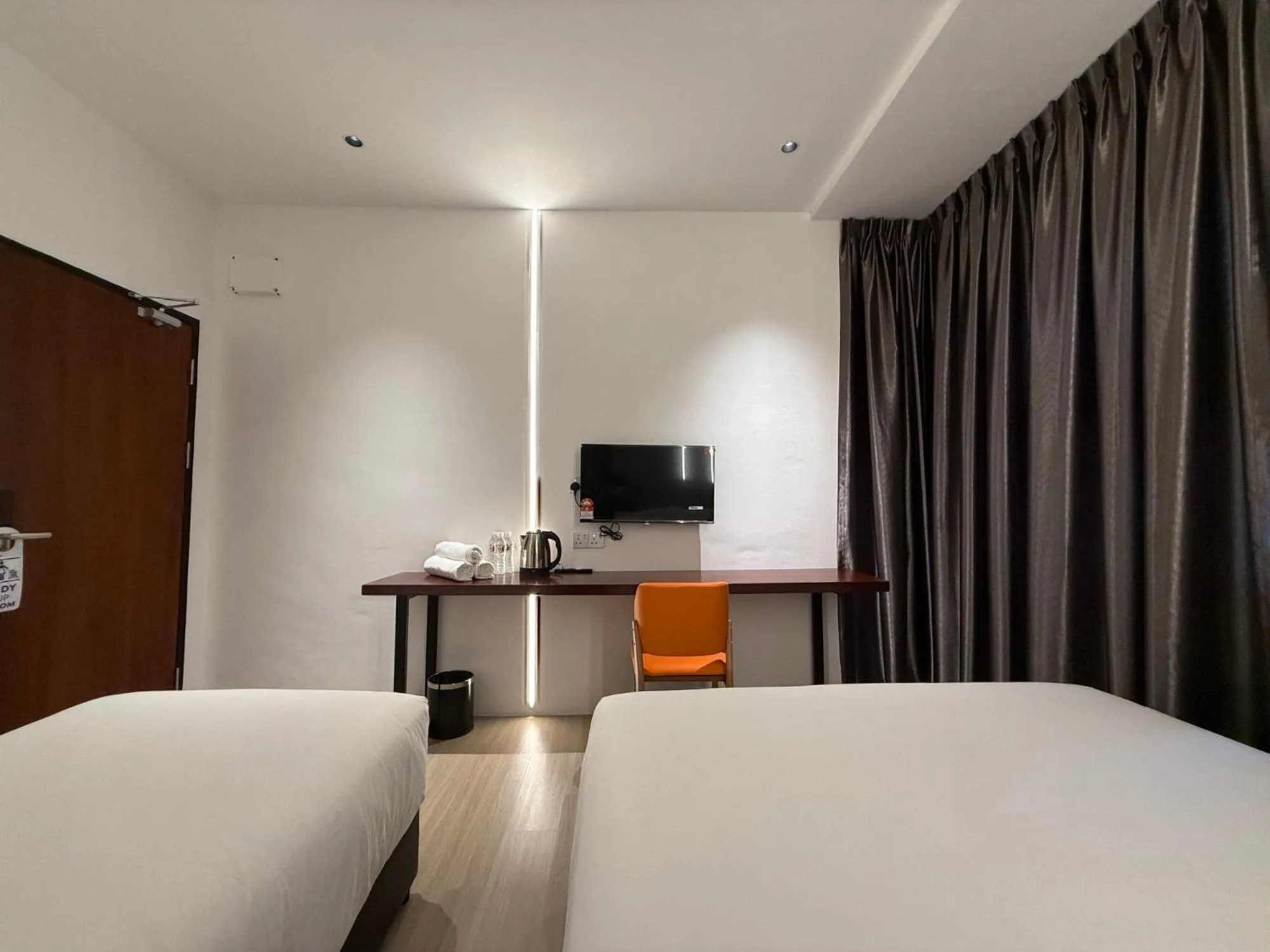 Bedroom, Bed in OYO 91193 Hi Inn Sibu Jaya