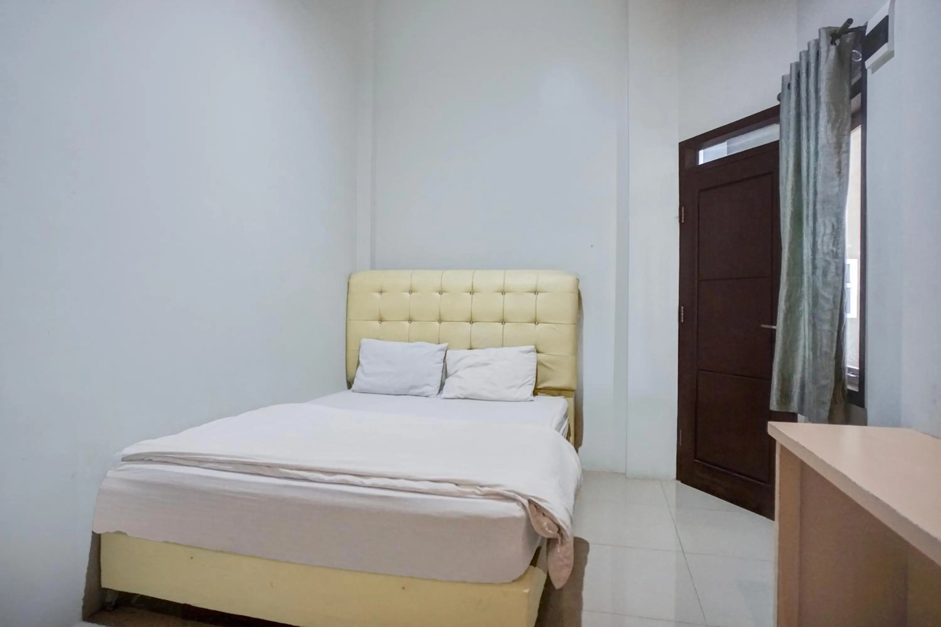 Bedroom, Bed in Hotel O Banda Aceh near UIN formerly Alif Guest House Syariah