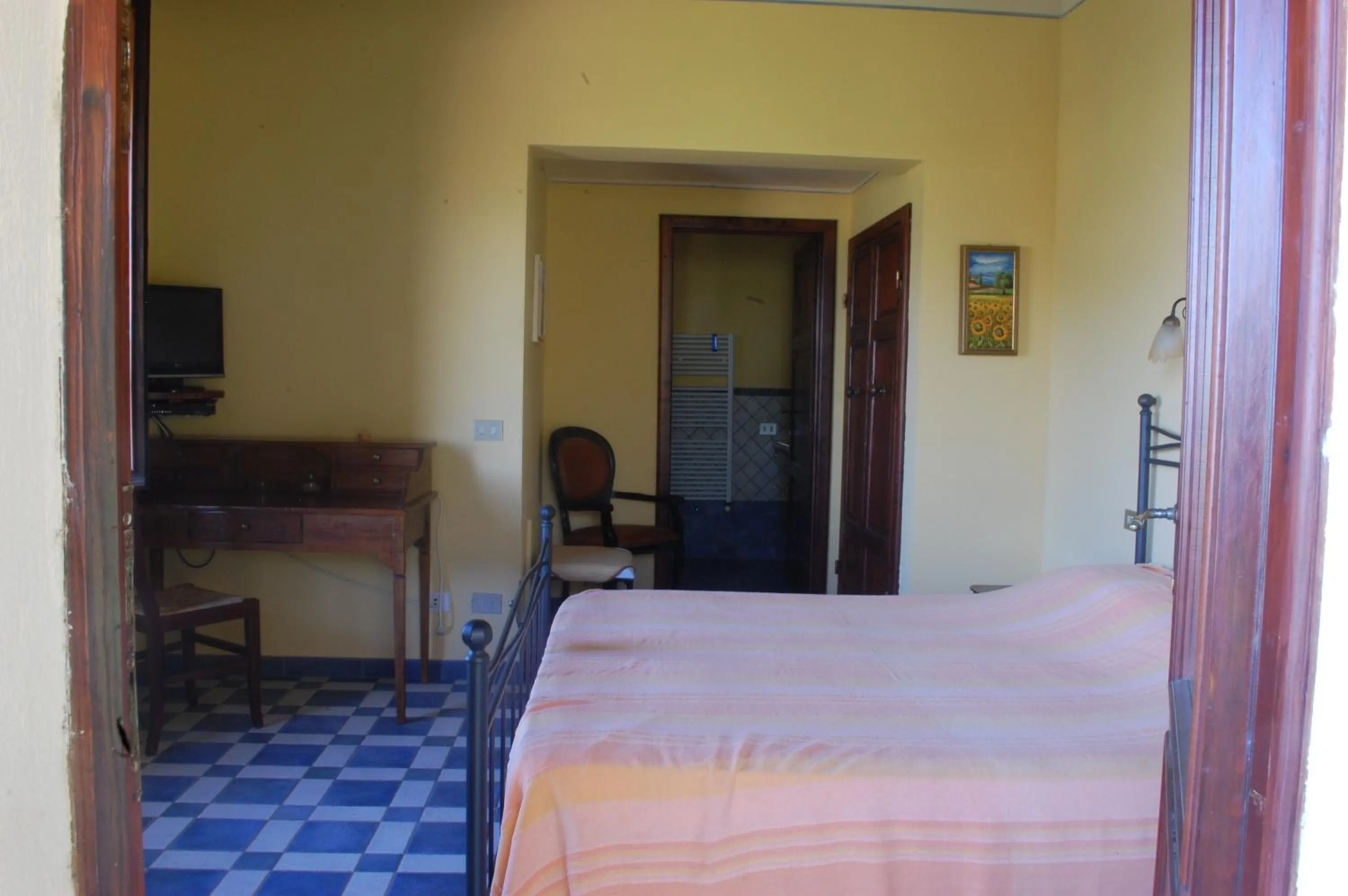 Bedroom, Bed in Il Pino