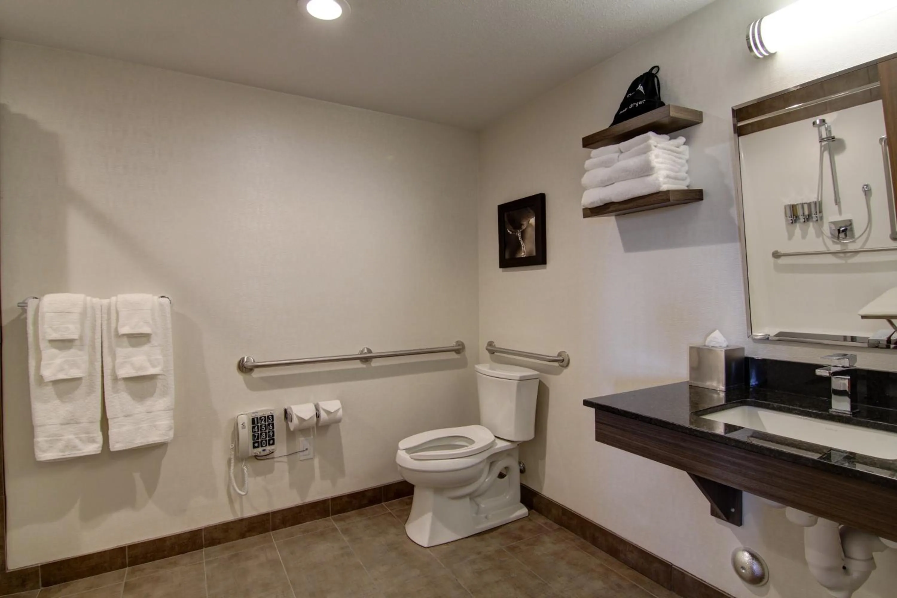 Bathroom in Canalta Kindersley