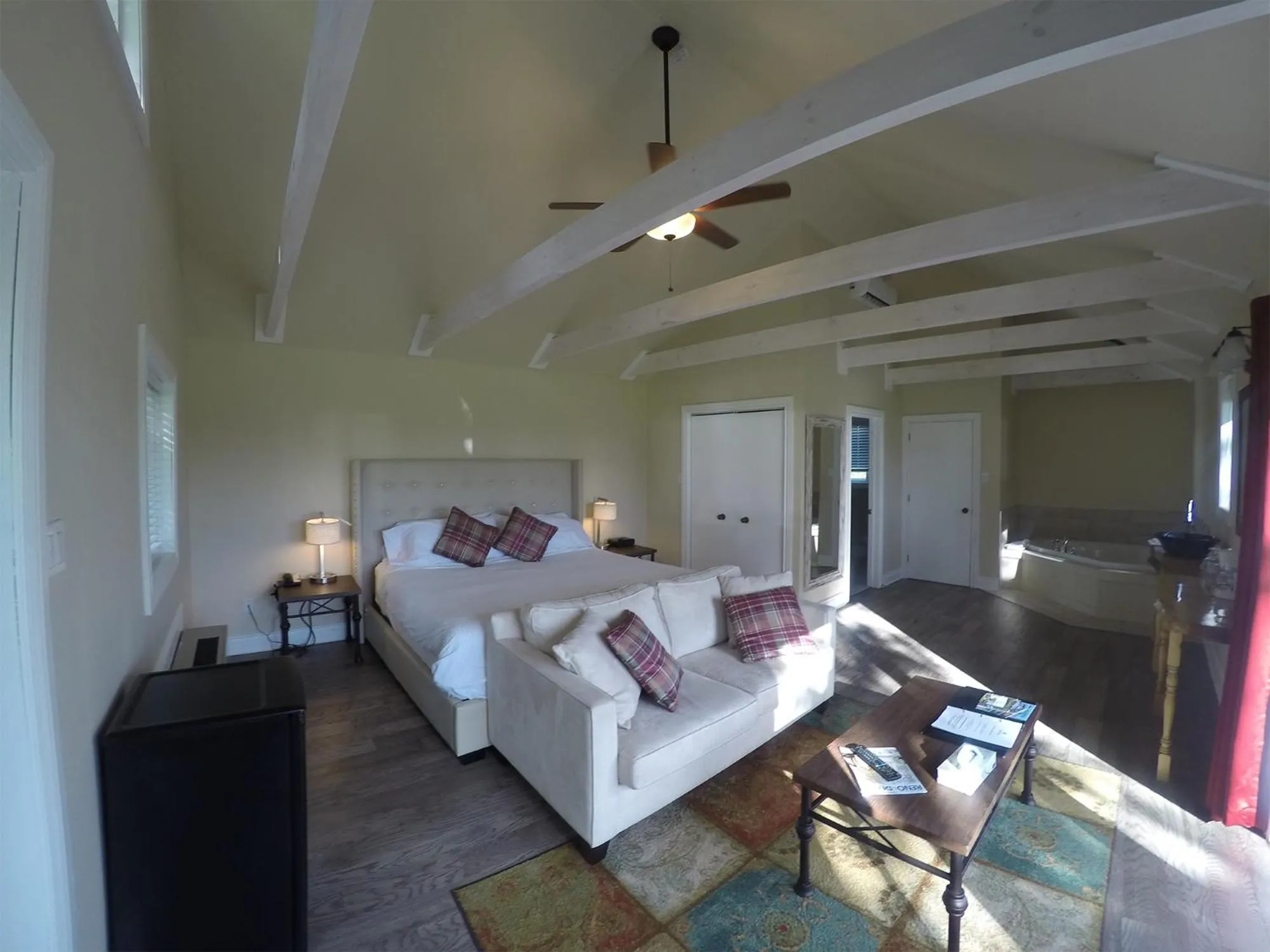 Bed in Eganridge Resort, Golf Club & Spa