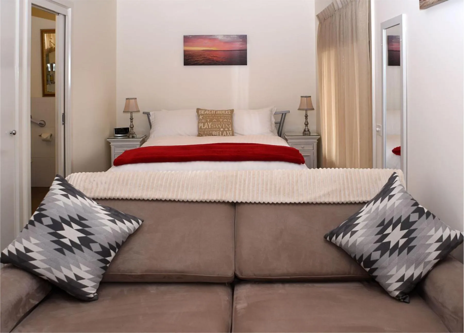Bed in Dromana Beach Getaway