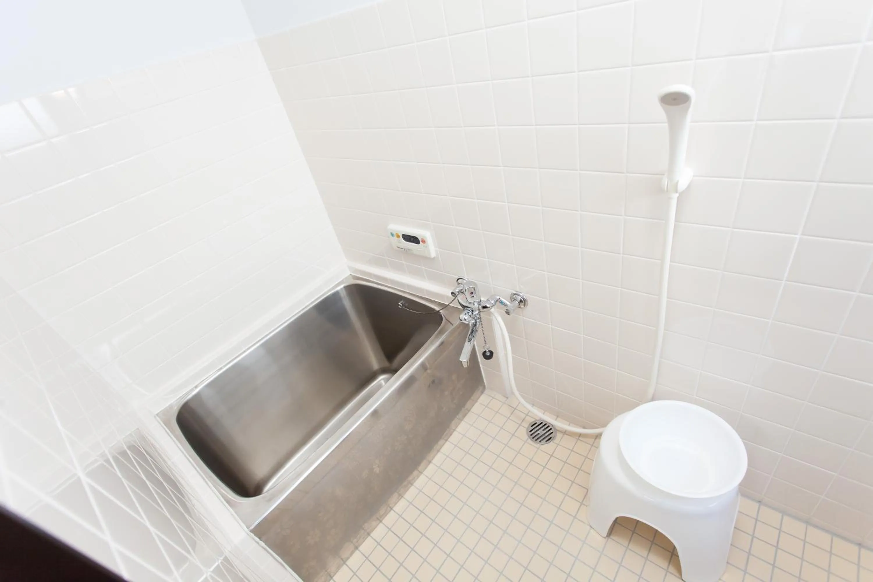 Hot Tub in Kujo Stays