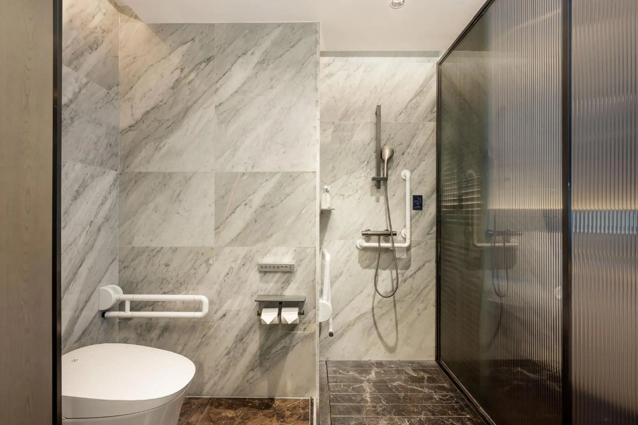 Photo of the whole room in Holiday Inn Hangzhou West Lake by IHG