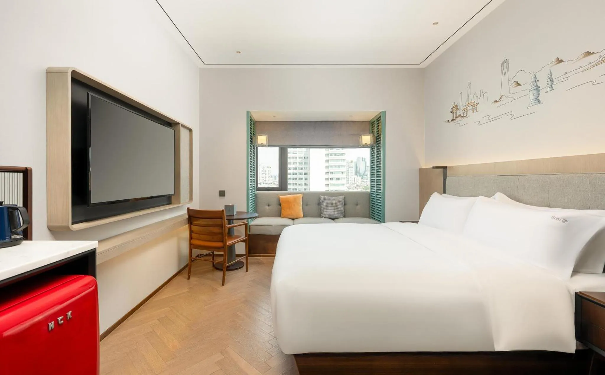 Photo of the whole room, Bed in Holiday Inn Hangzhou West Lake by IHG