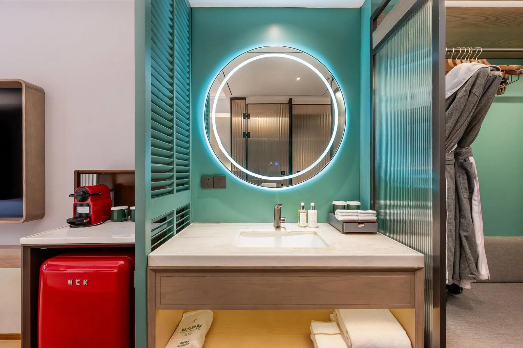 Photo of the whole room in Holiday Inn Hangzhou West Lake by IHG