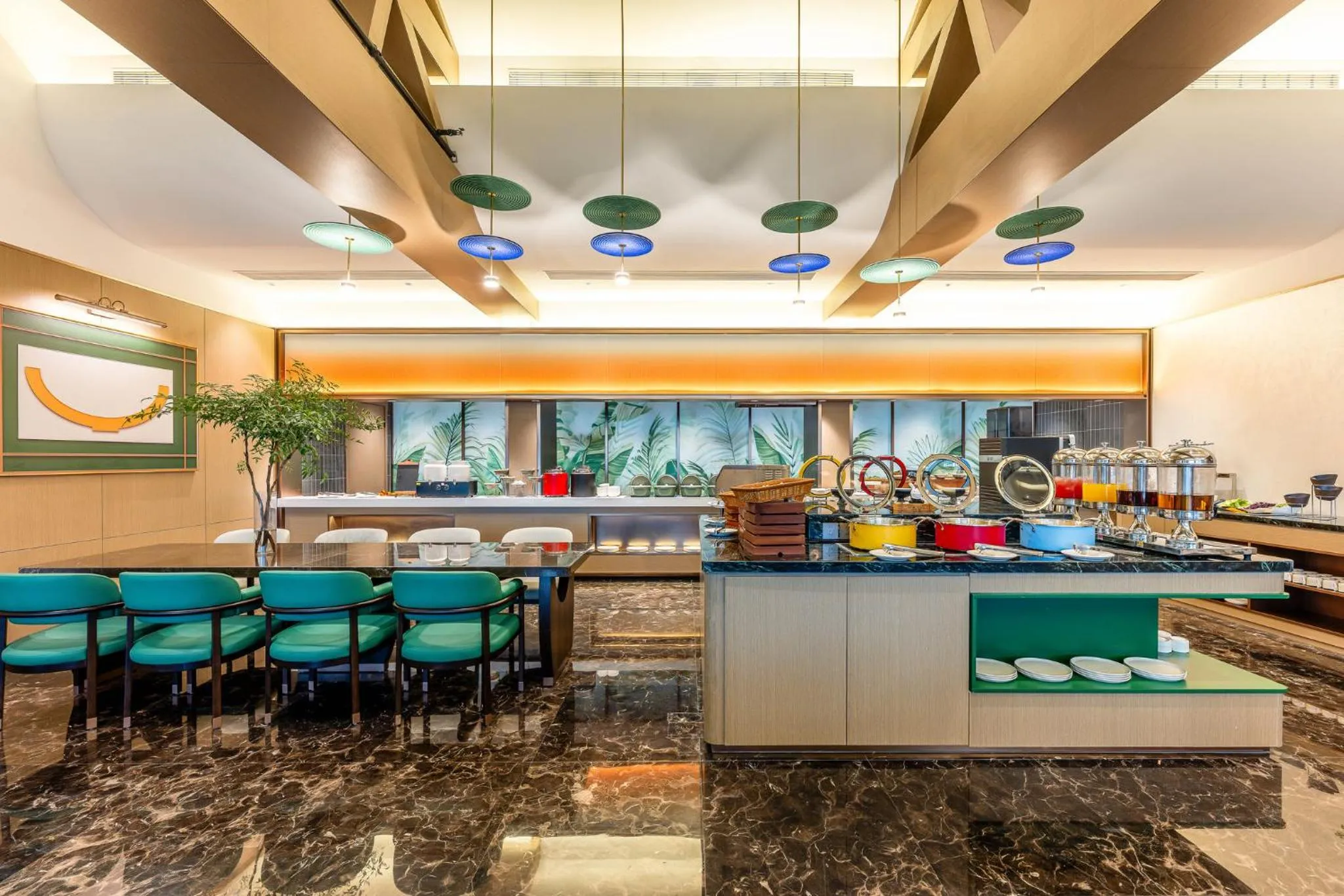 Restaurant/places to eat in Holiday Inn Hangzhou West Lake by IHG