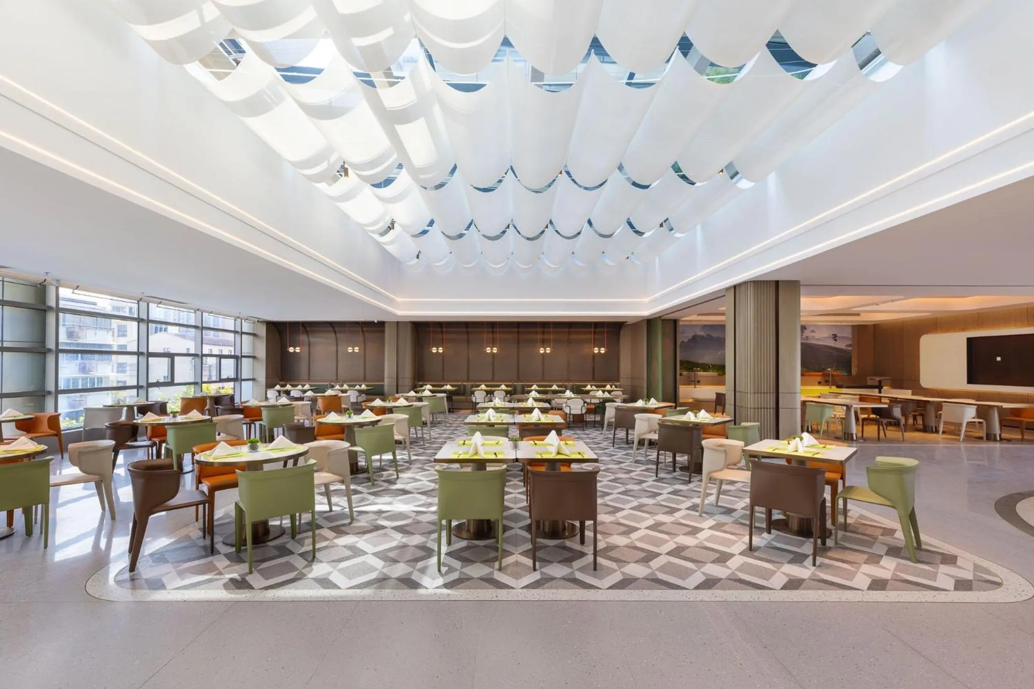 Restaurant/places to eat in EVEN Hotel Hangzhou West Lake by IHG