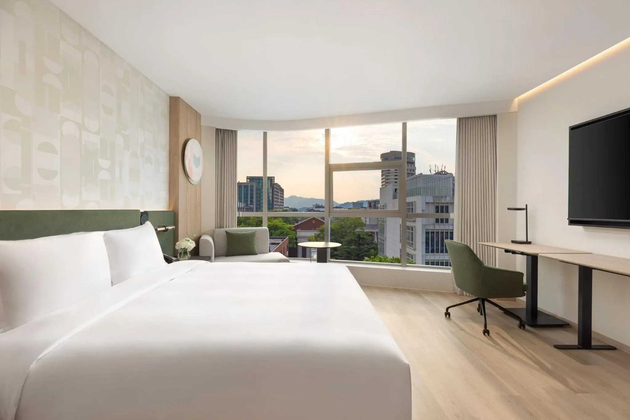 Photo of the whole room, Bed in EVEN Hotel Hangzhou West Lake by IHG